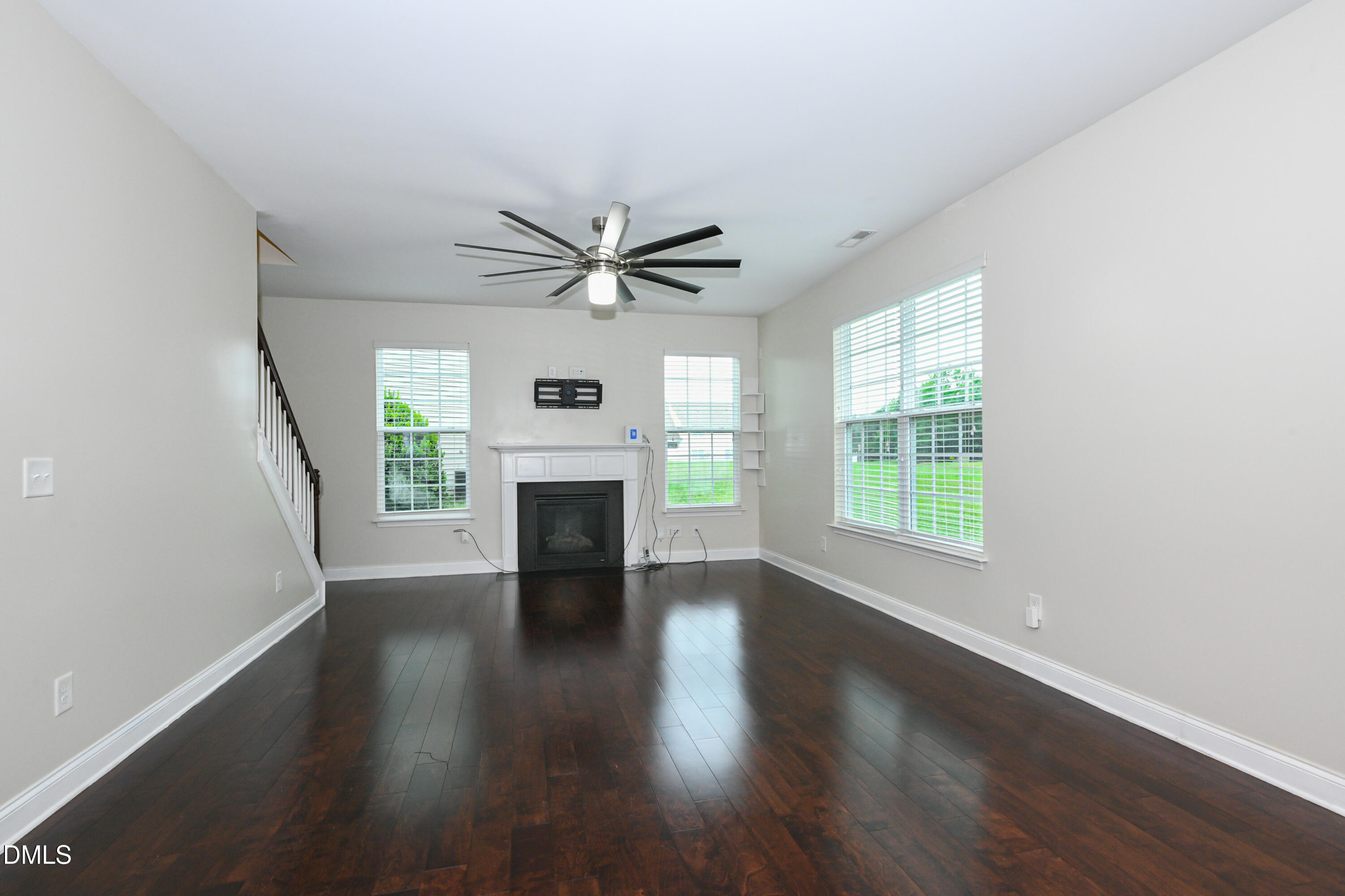 4015 Bow Court Property Photo 5