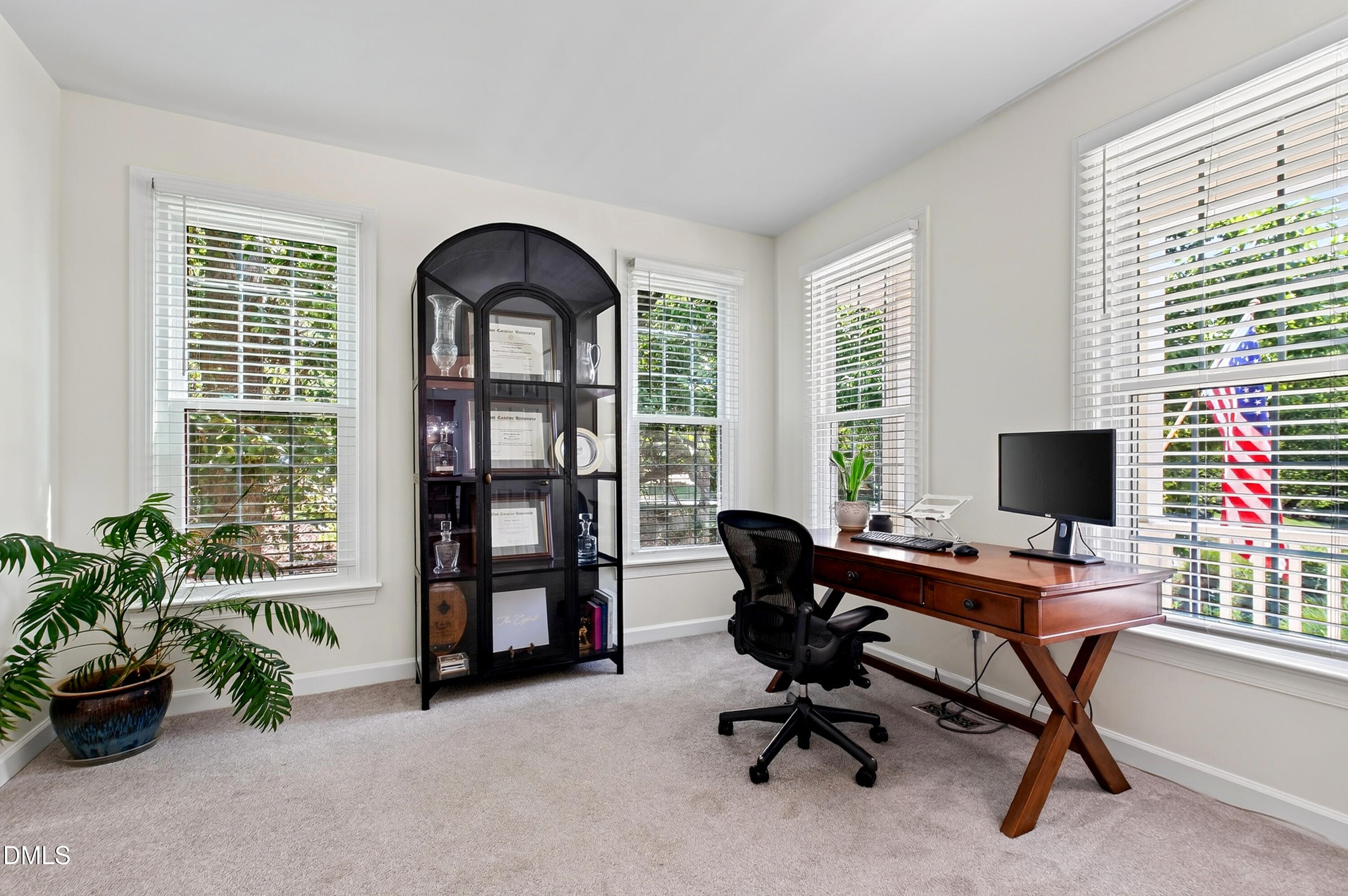 100 Leblanc Court Property Photo 11