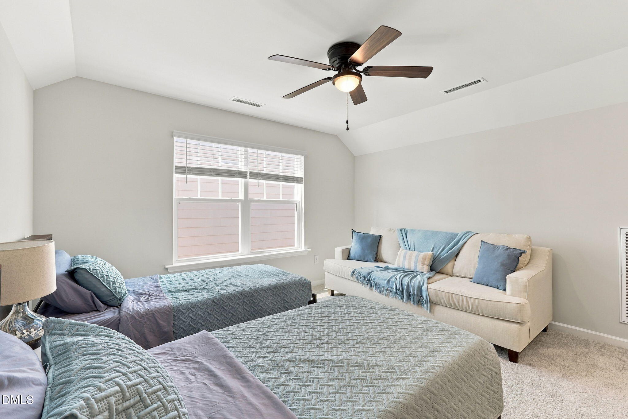 2102 Goudy Drive Property Photo 34