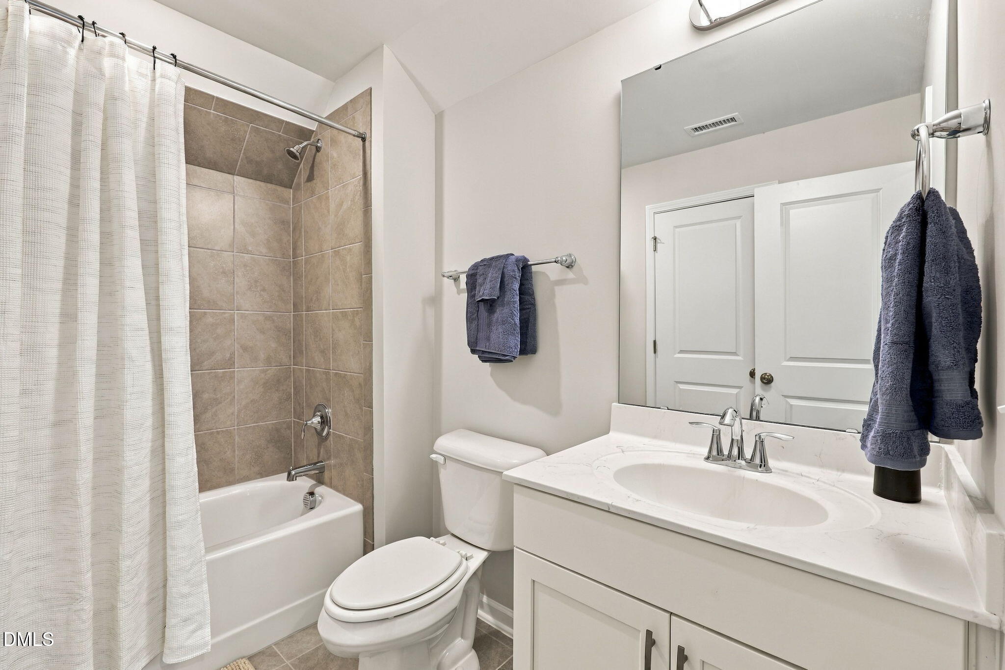 2102 Goudy Drive Property Photo 36