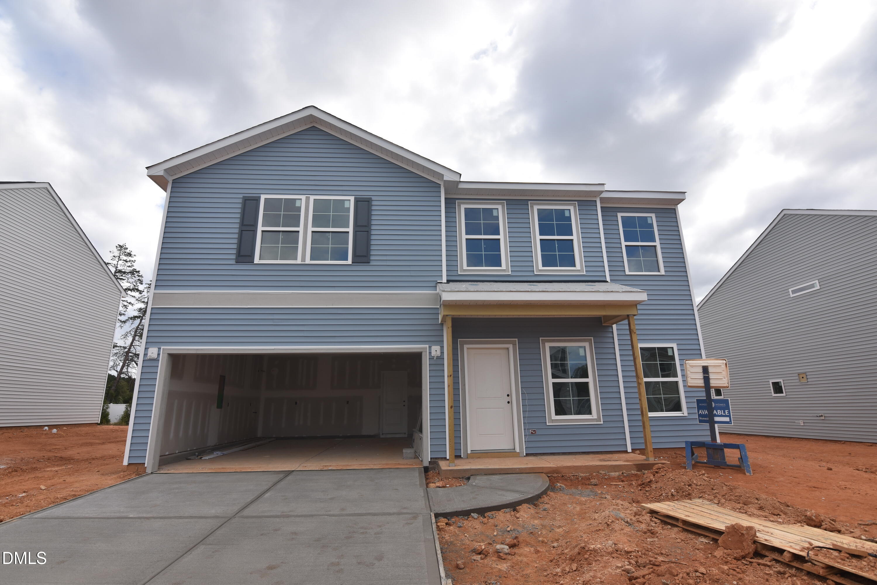 40 Mistflower Drive Property Photo 1