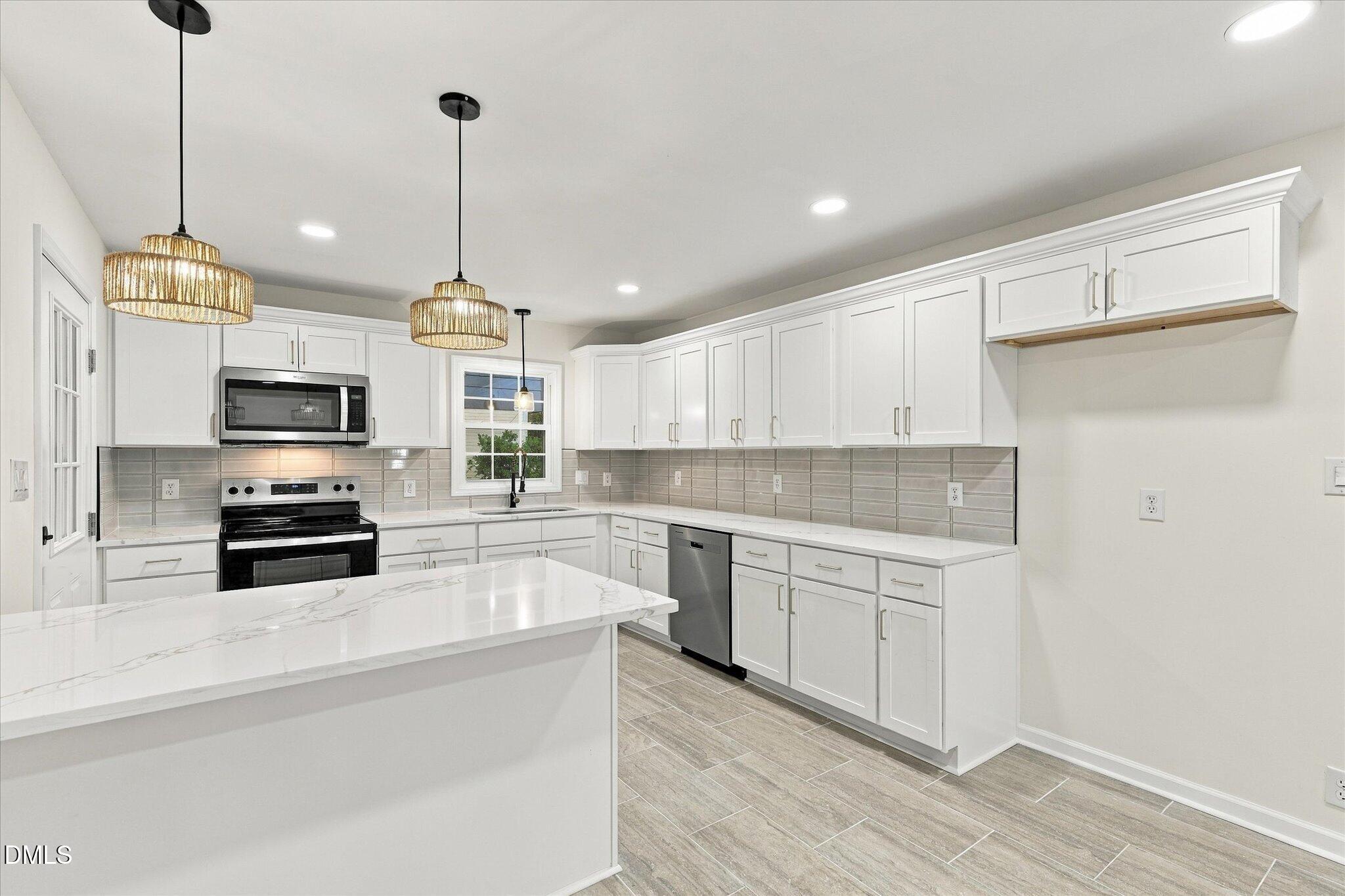 3605 Woodlea Drive Property Photo 9