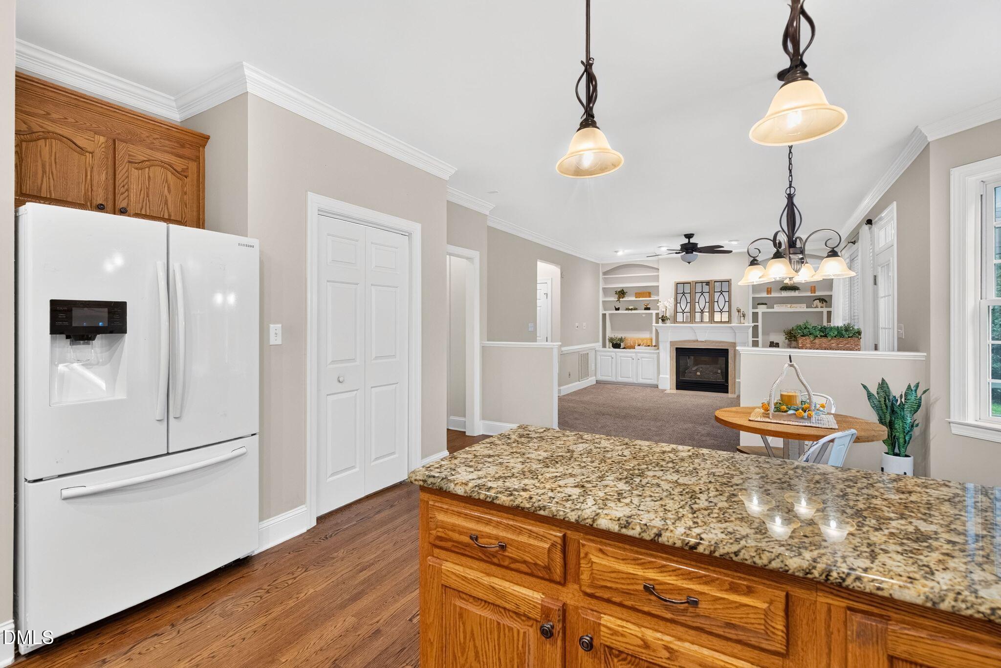 2909 Whitehart Lane Property Photo 13