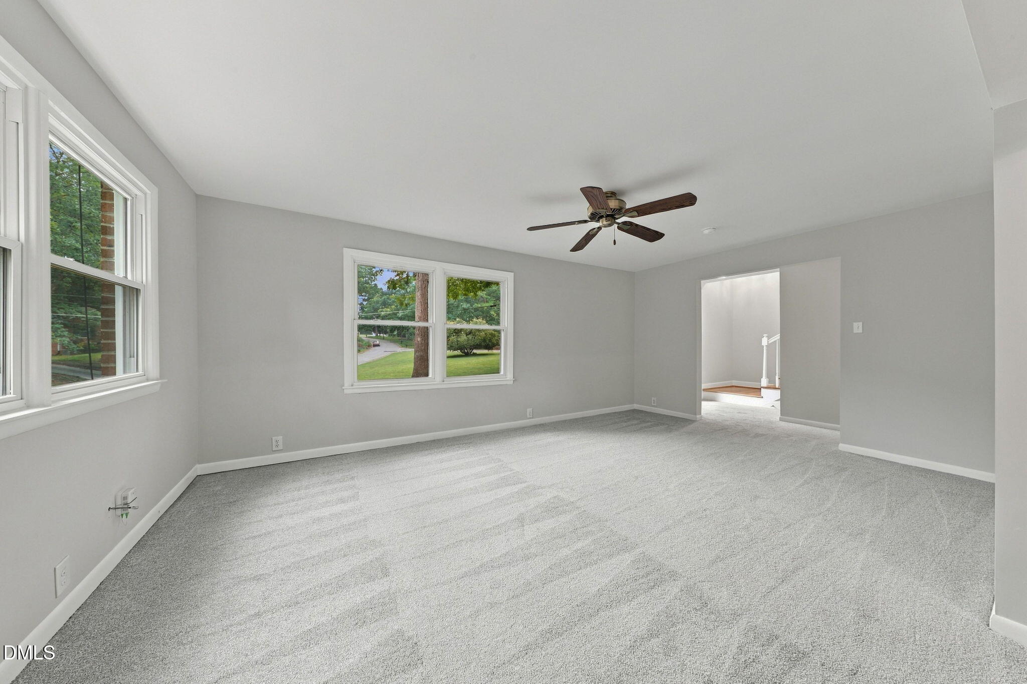 118 Radcliff Circle Property Photo 7
