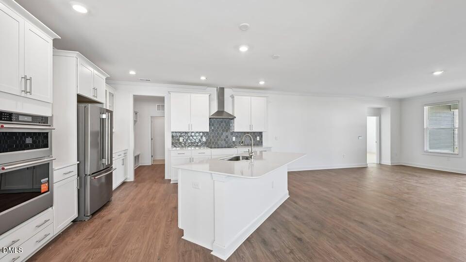 283 Greenwillow Drive Property Photo 4