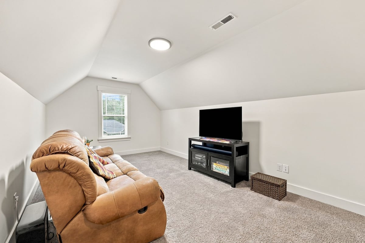 111 Shagbark Lane Property Photo 22