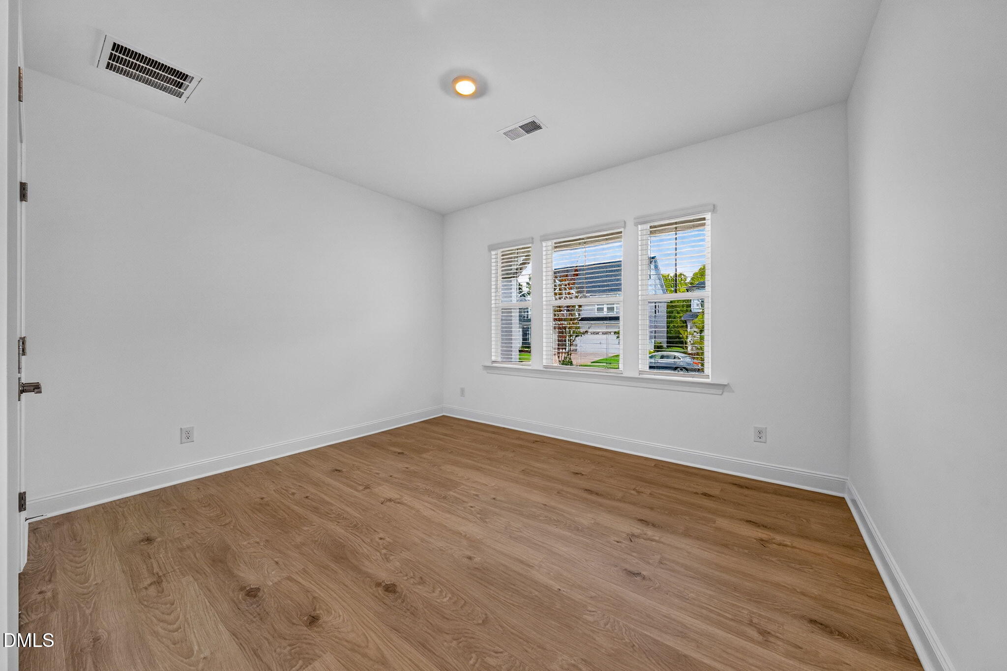 143 Rivulet Court Property Photo 19