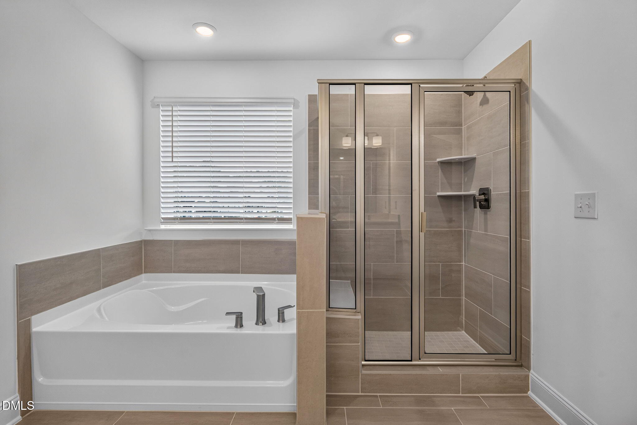 143 Rivulet Court Property Photo 29