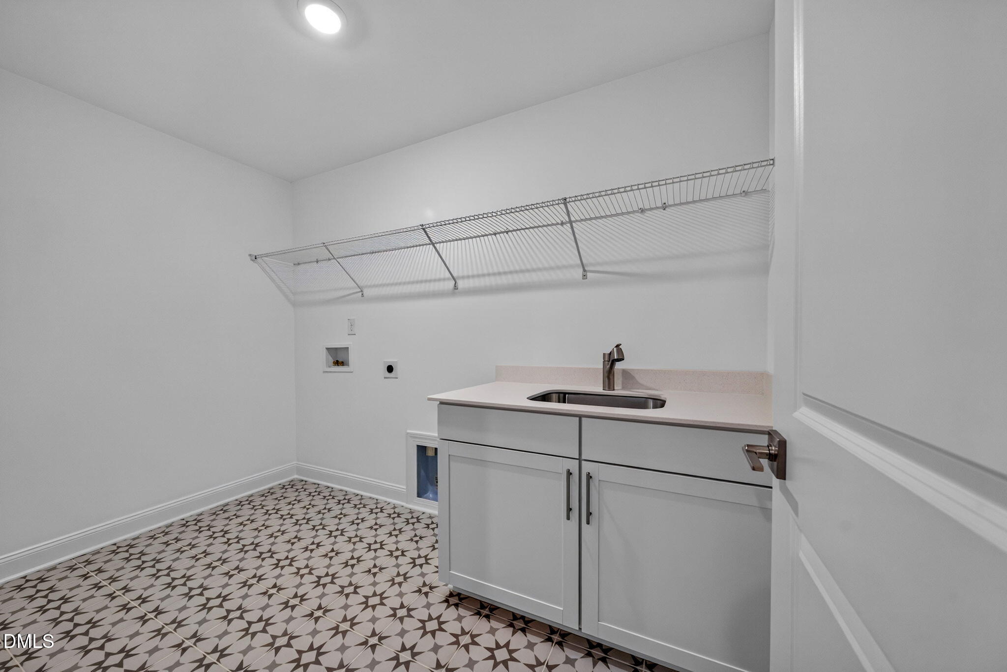 143 Rivulet Court Property Photo 33