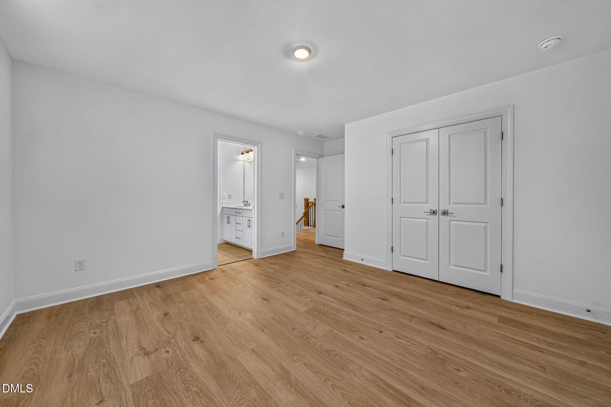 143 Rivulet Court Property Photo 34
