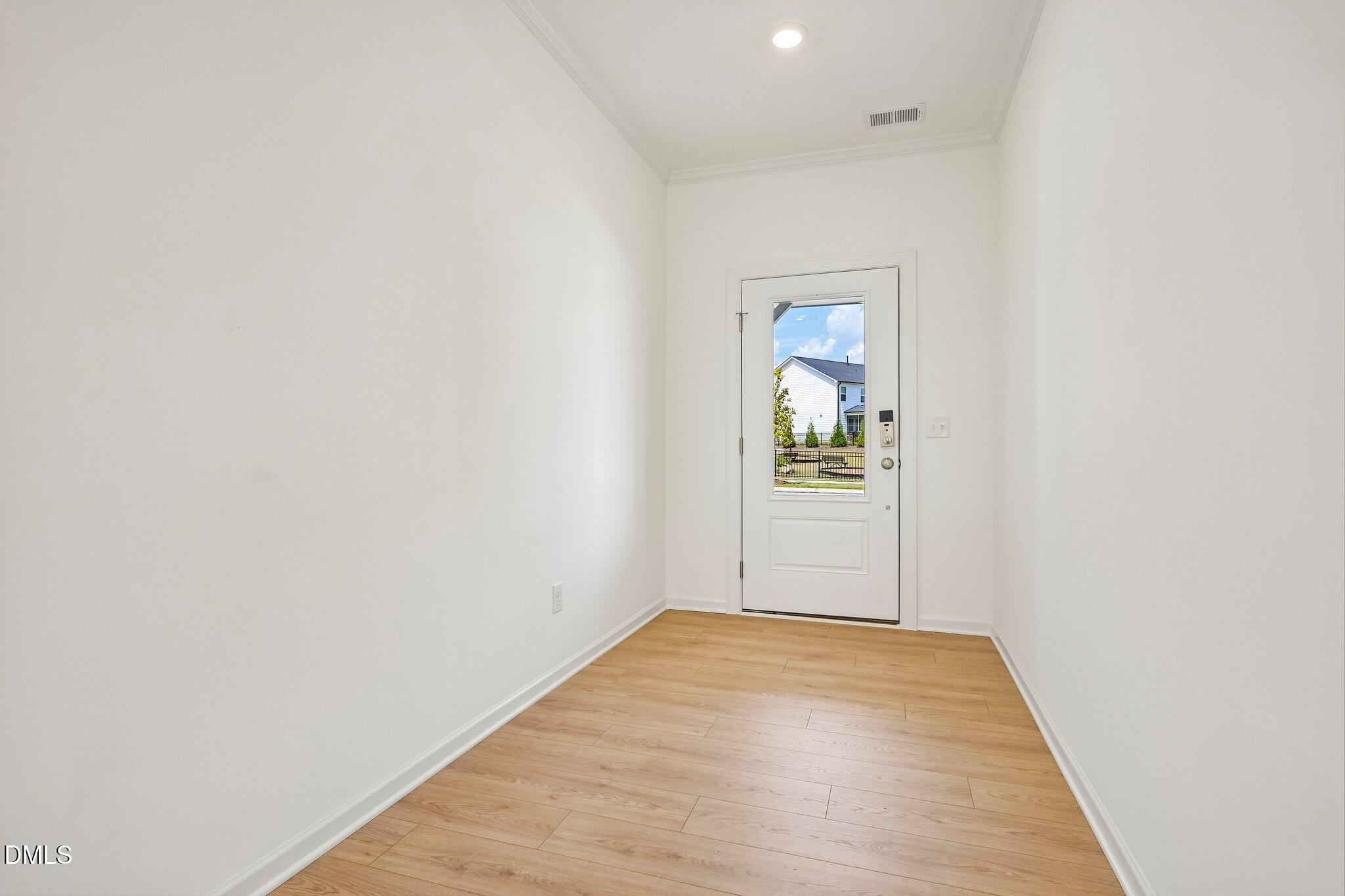 1104 Sun Springs Road Property Photo 6