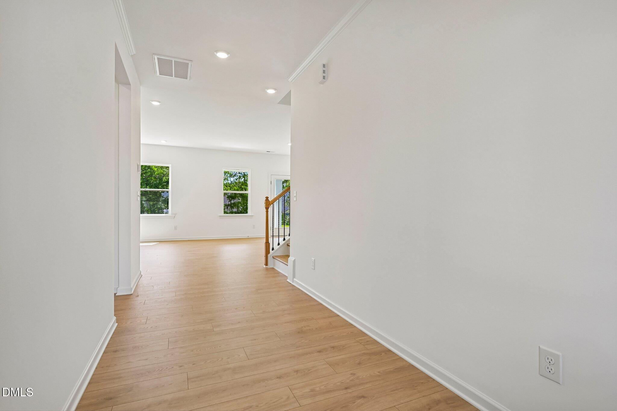 1104 Sun Springs Road Property Photo 8