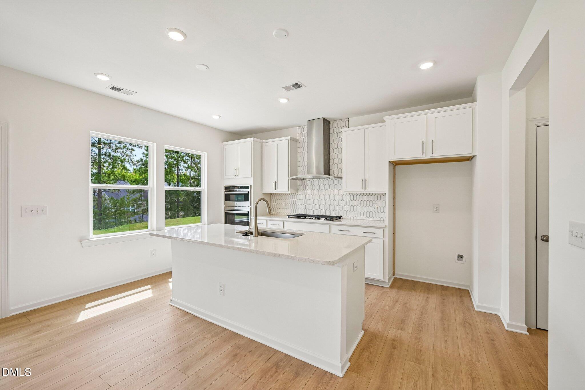 1104 Sun Springs Road Property Photo 9
