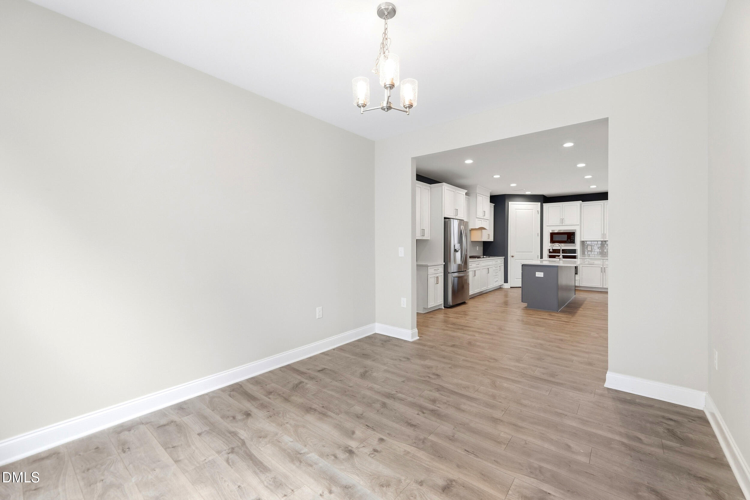 1106 Pondfield Way Property Photo 18