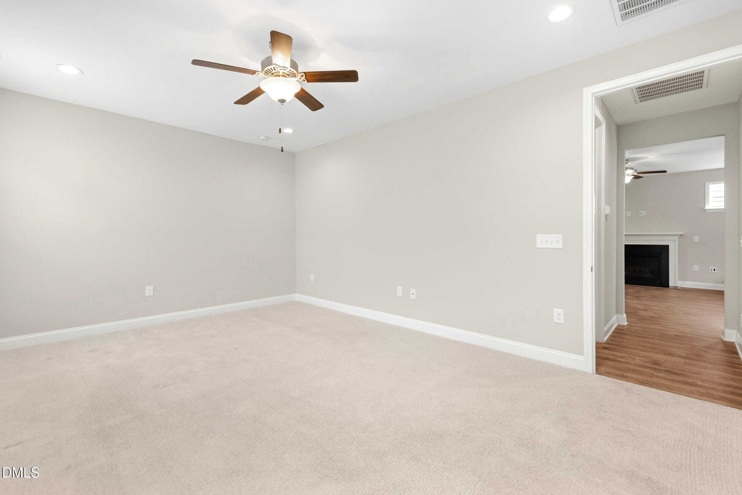 1106 Pondfield Way Property Photo 22