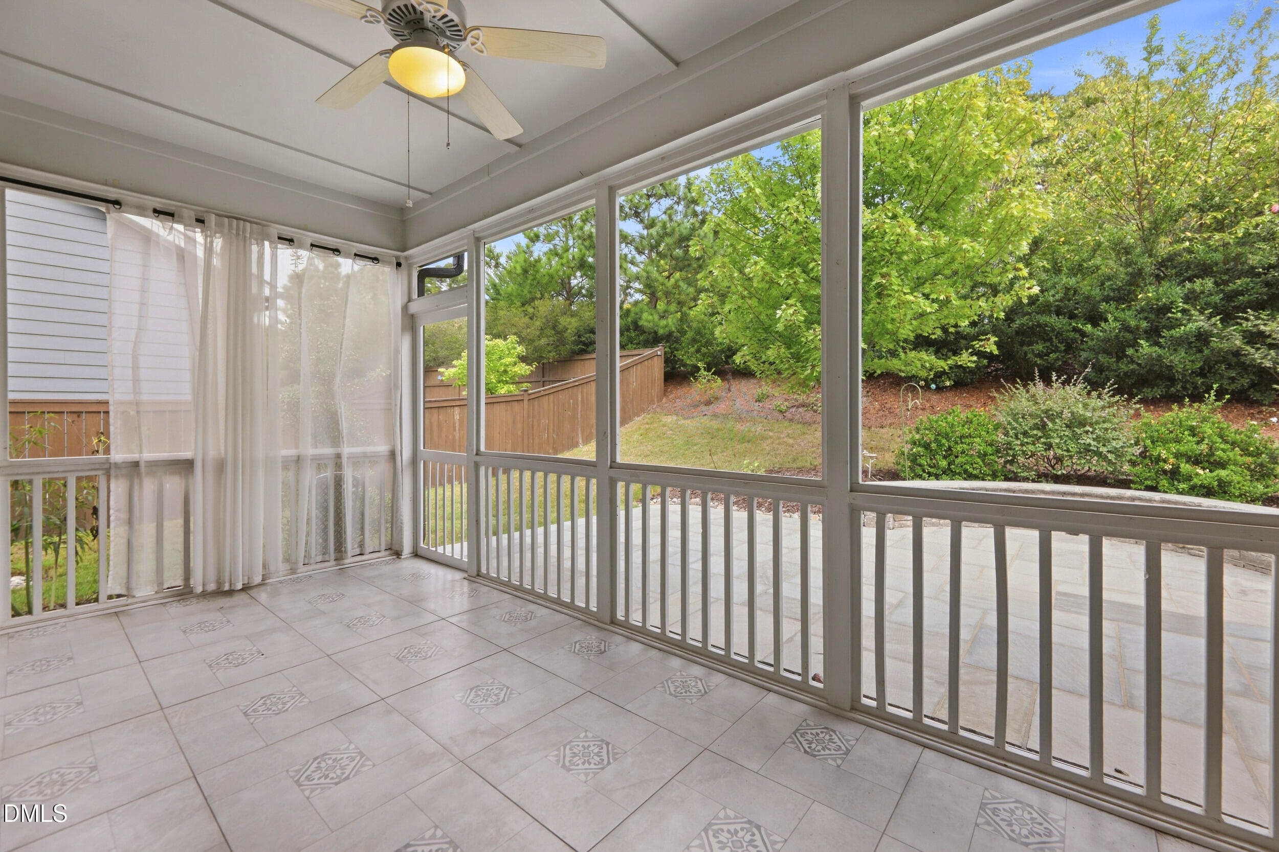 1106 Pondfield Way Property Photo 36