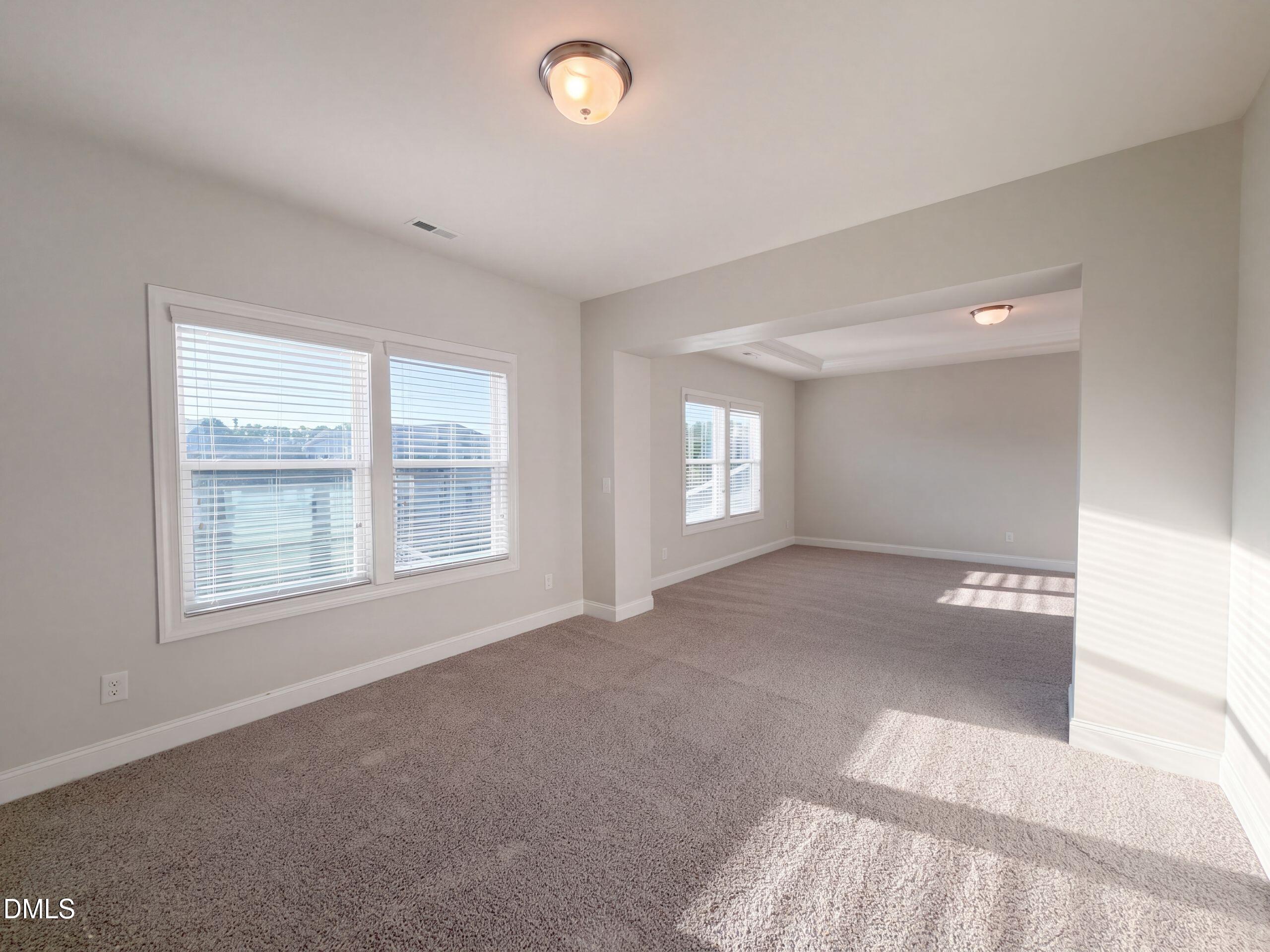 123 Filigree Way Property Photo 12