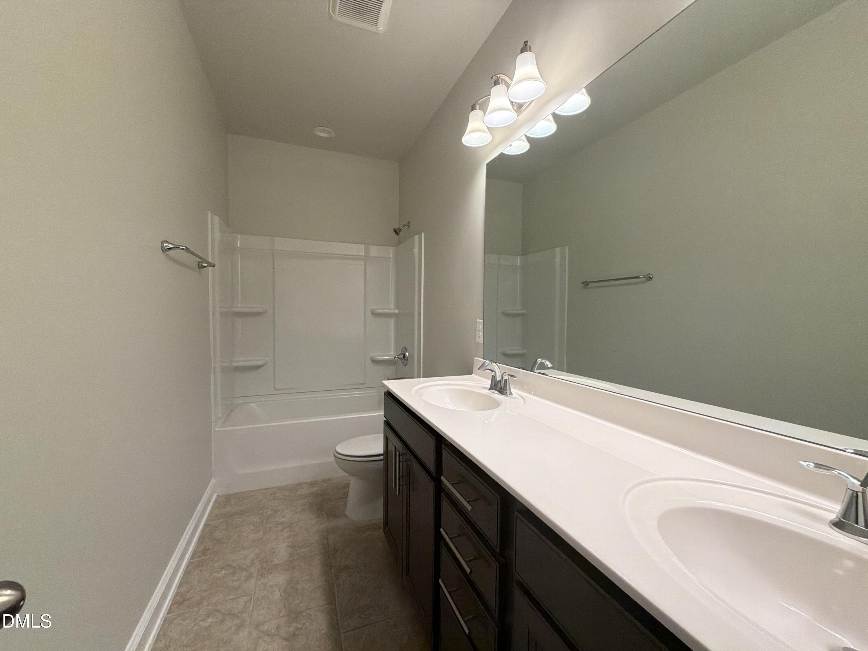 123 Filigree Way Property Photo 25