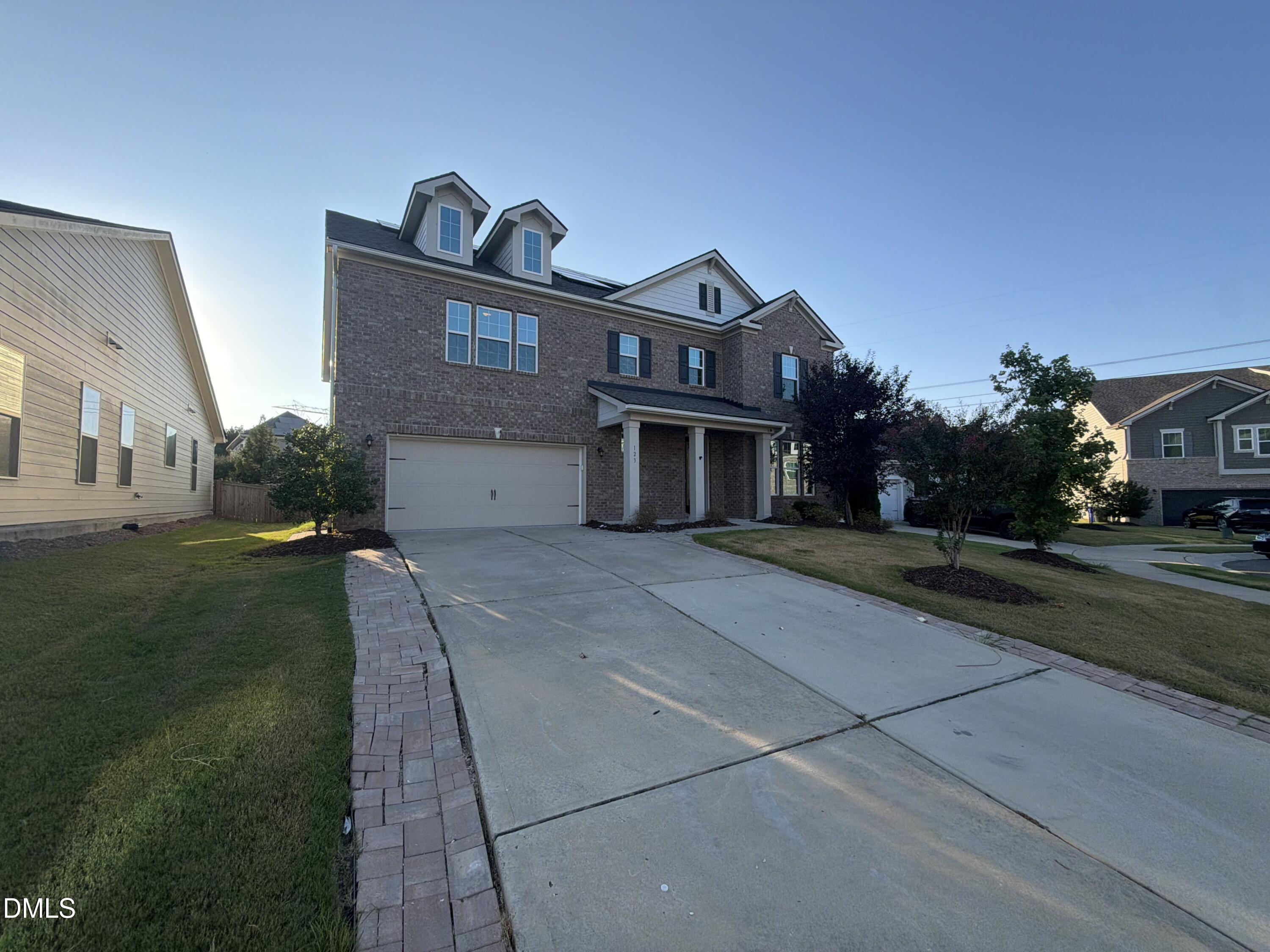 123 Filigree Way Property Photo 32