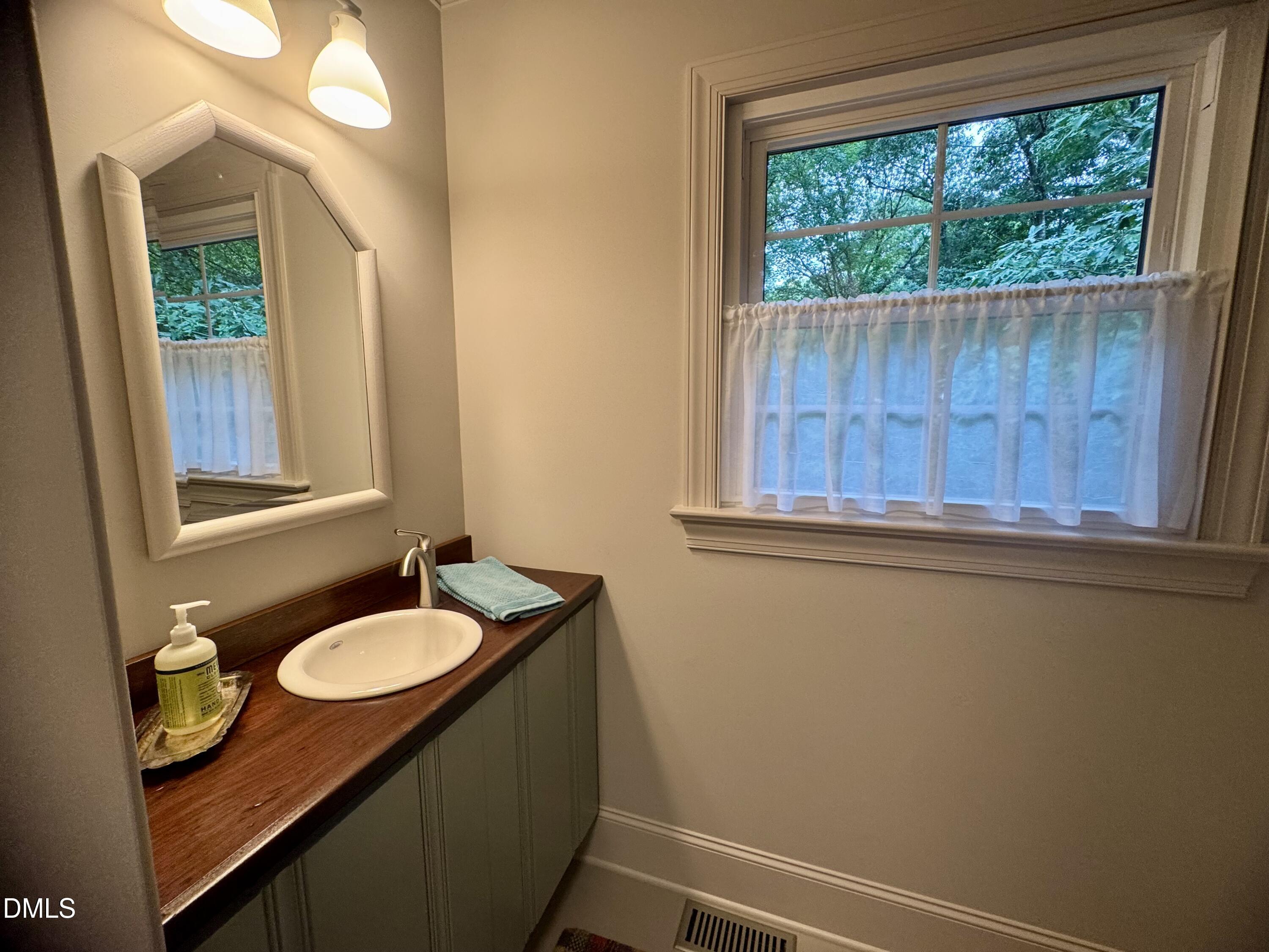 6317 Winthrop Drive Property Photo 28
