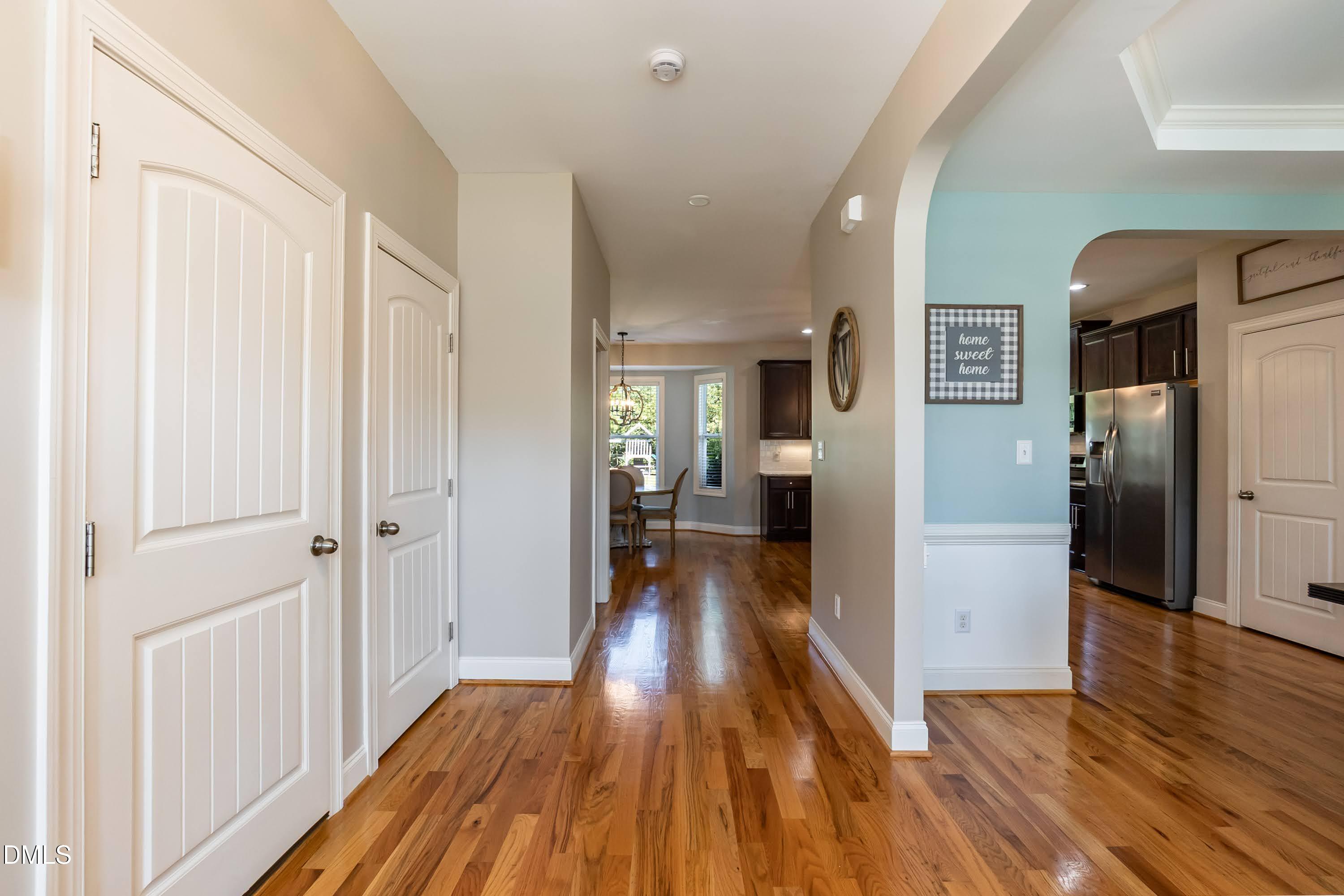 2924 Plantation Glen Drive Property Photo 5