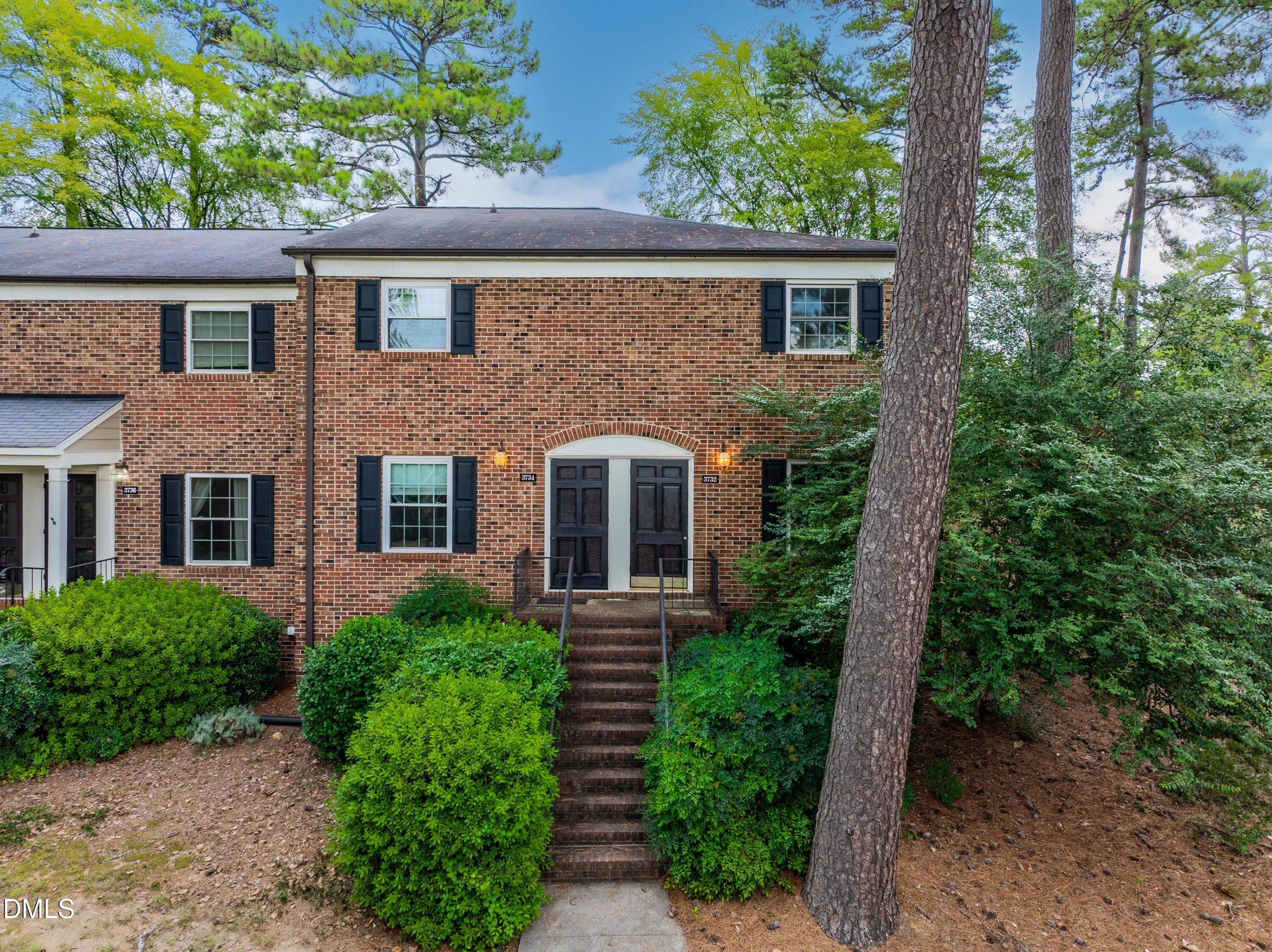 3732 Jamestown Circle Property Photo 1