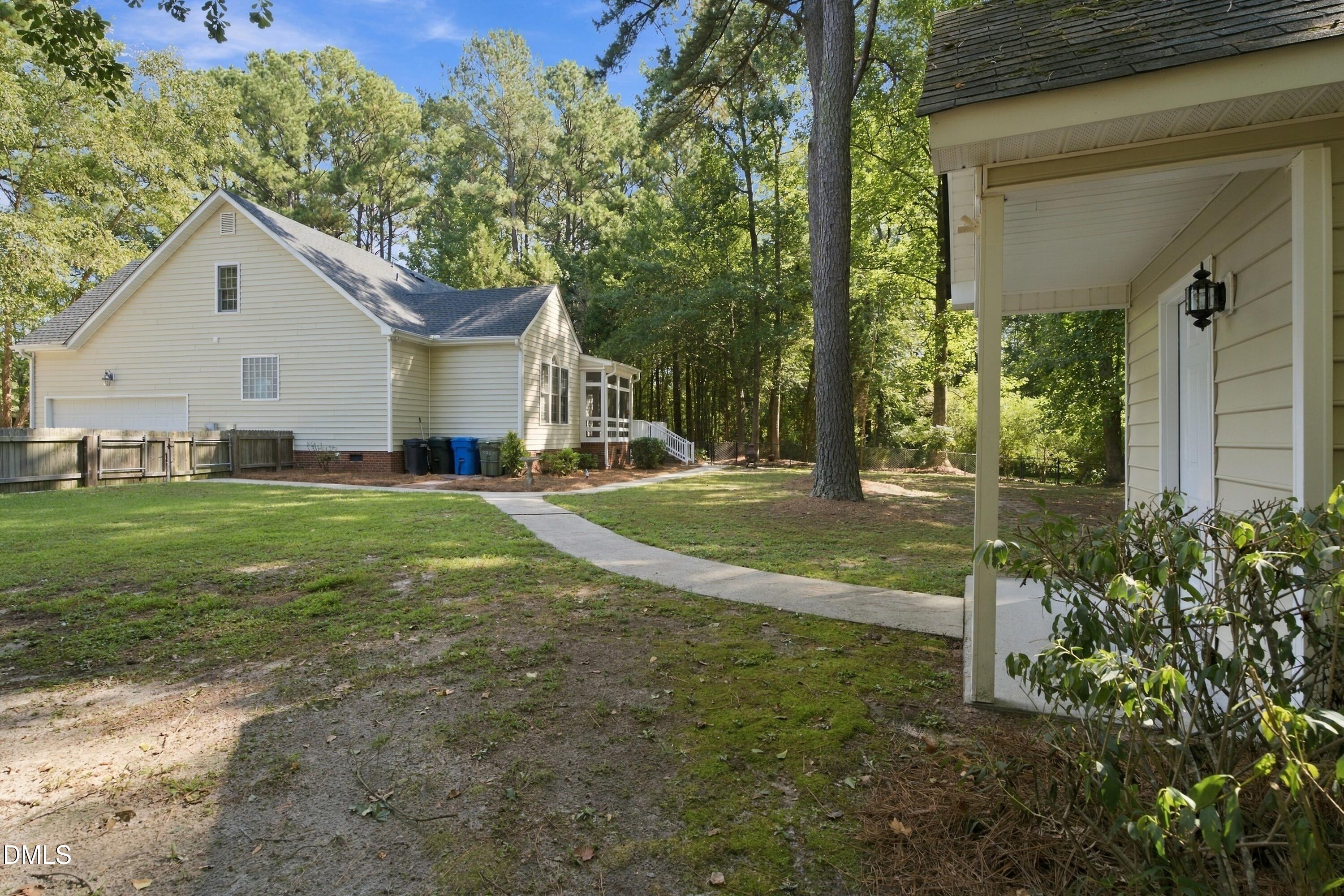 4442 Saddle Run Road Road N Property Photo 4