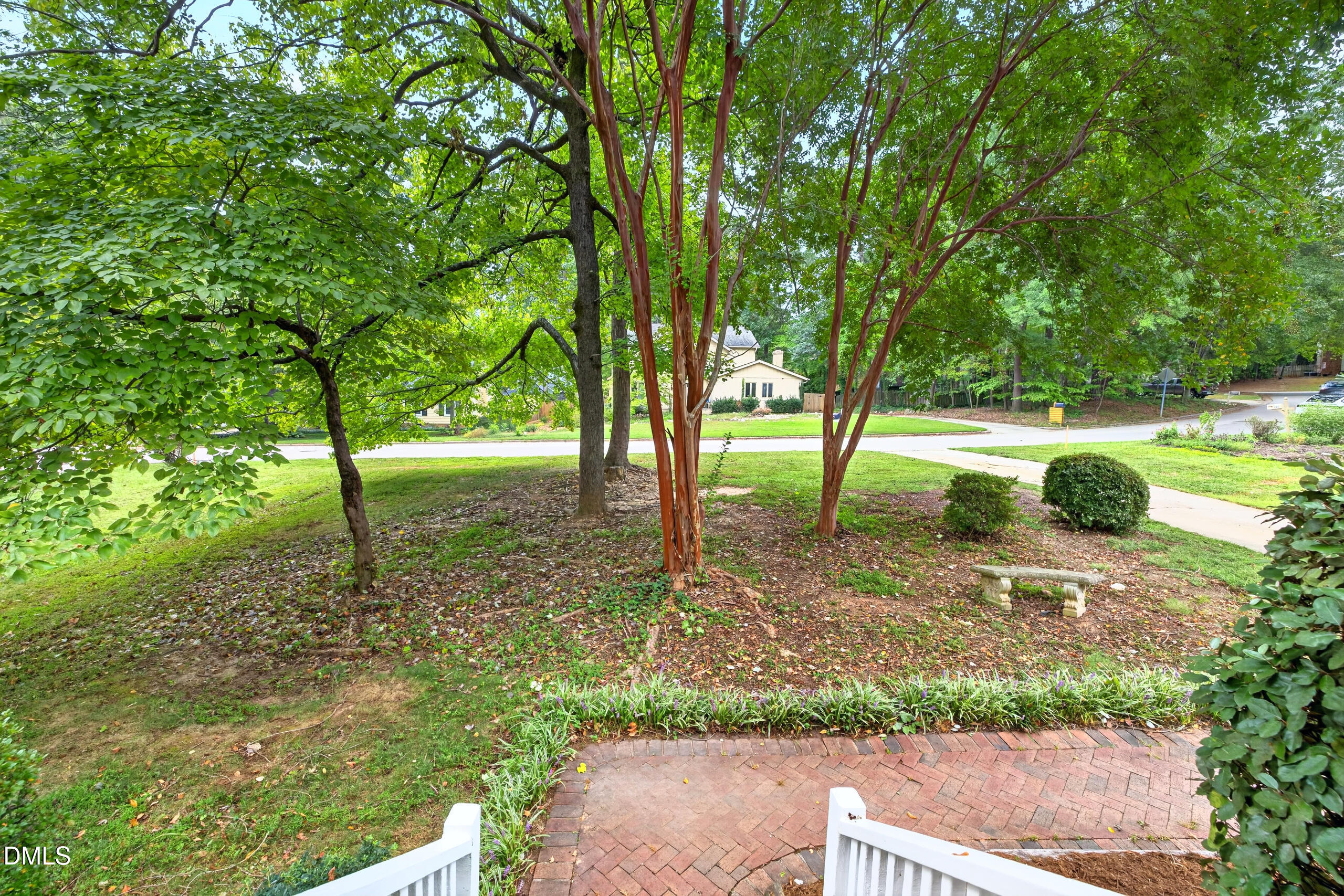 107 Whitehall Way Property Photo 11