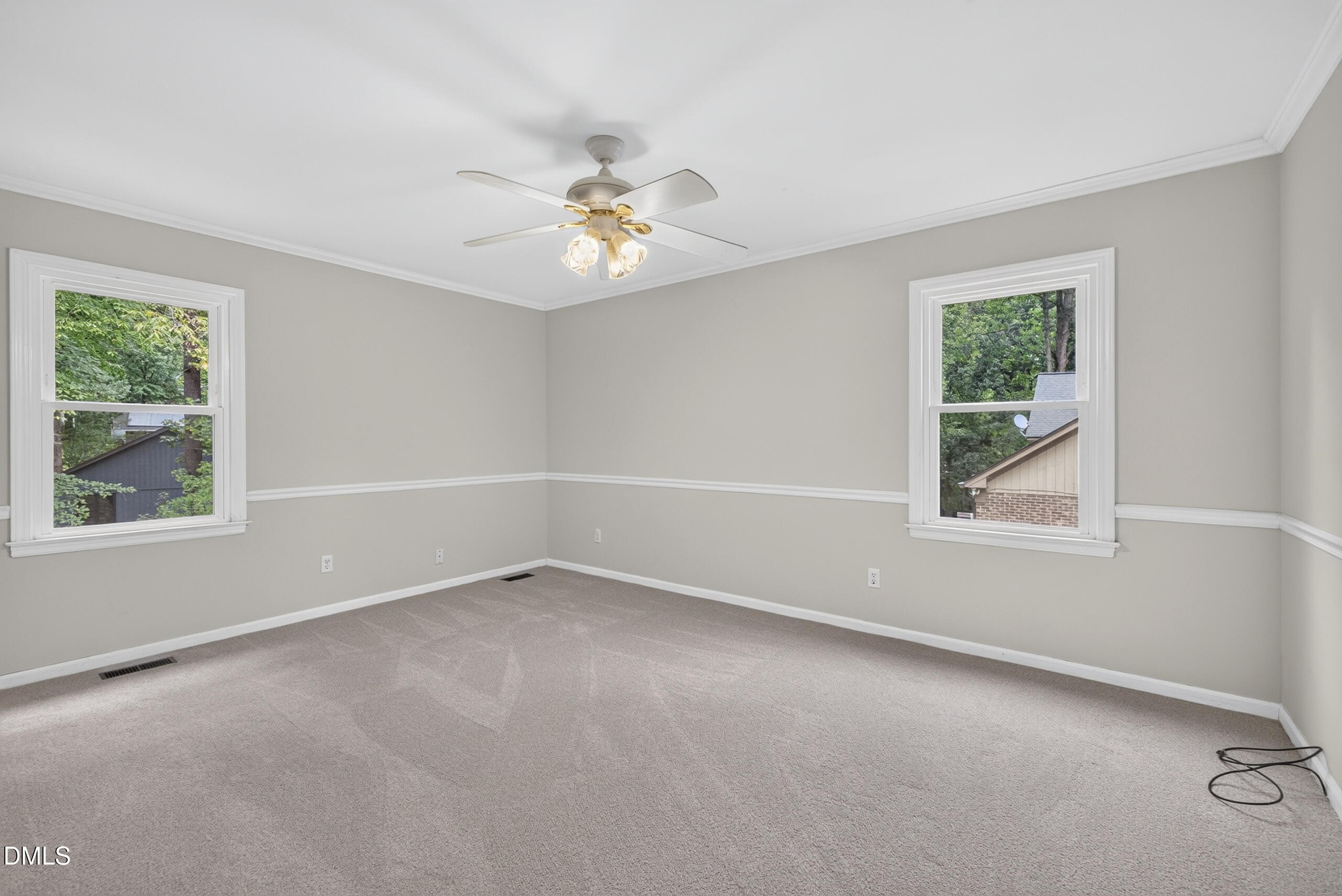 107 Whitehall Way Property Photo 16