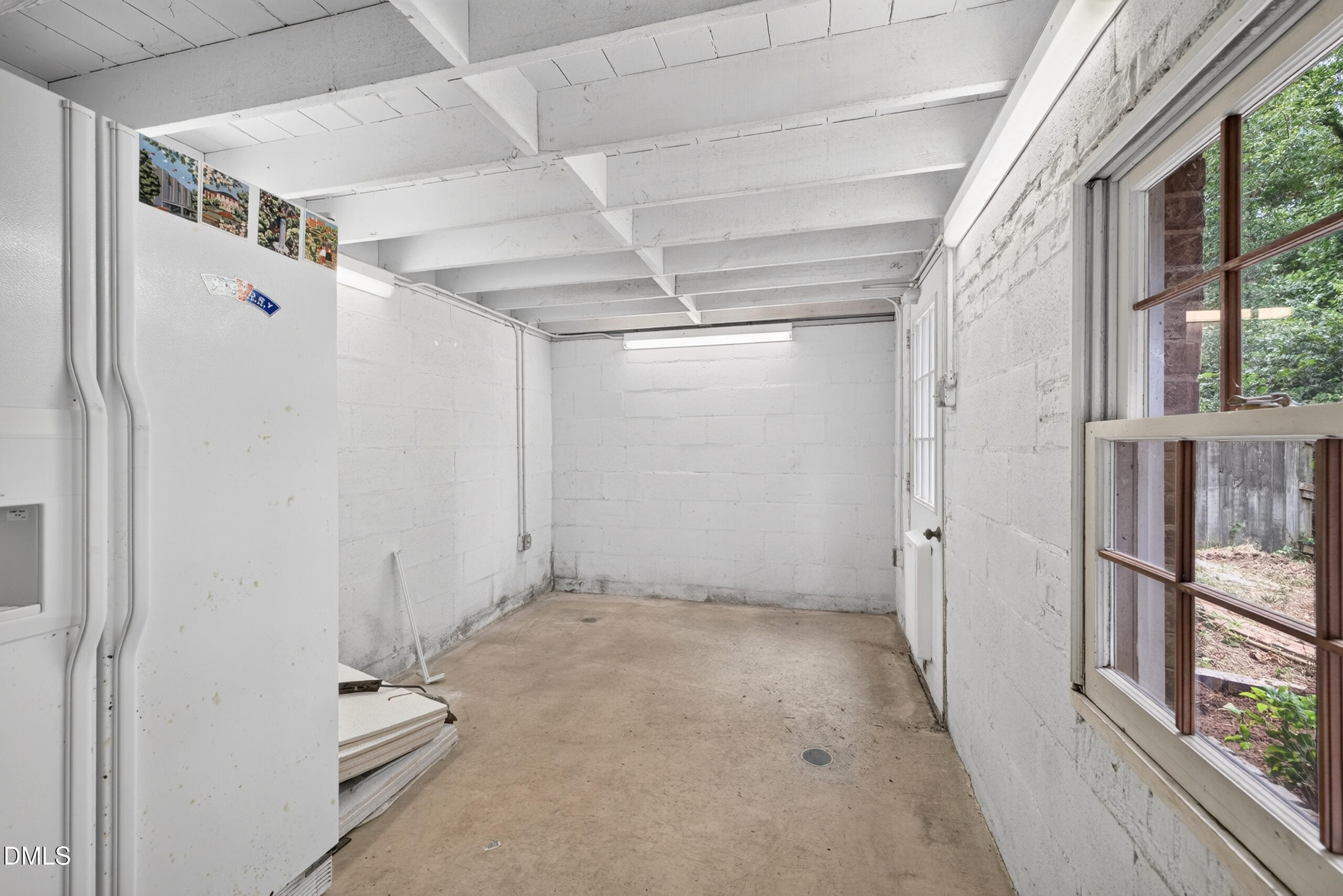 107 Whitehall Way Property Photo 35