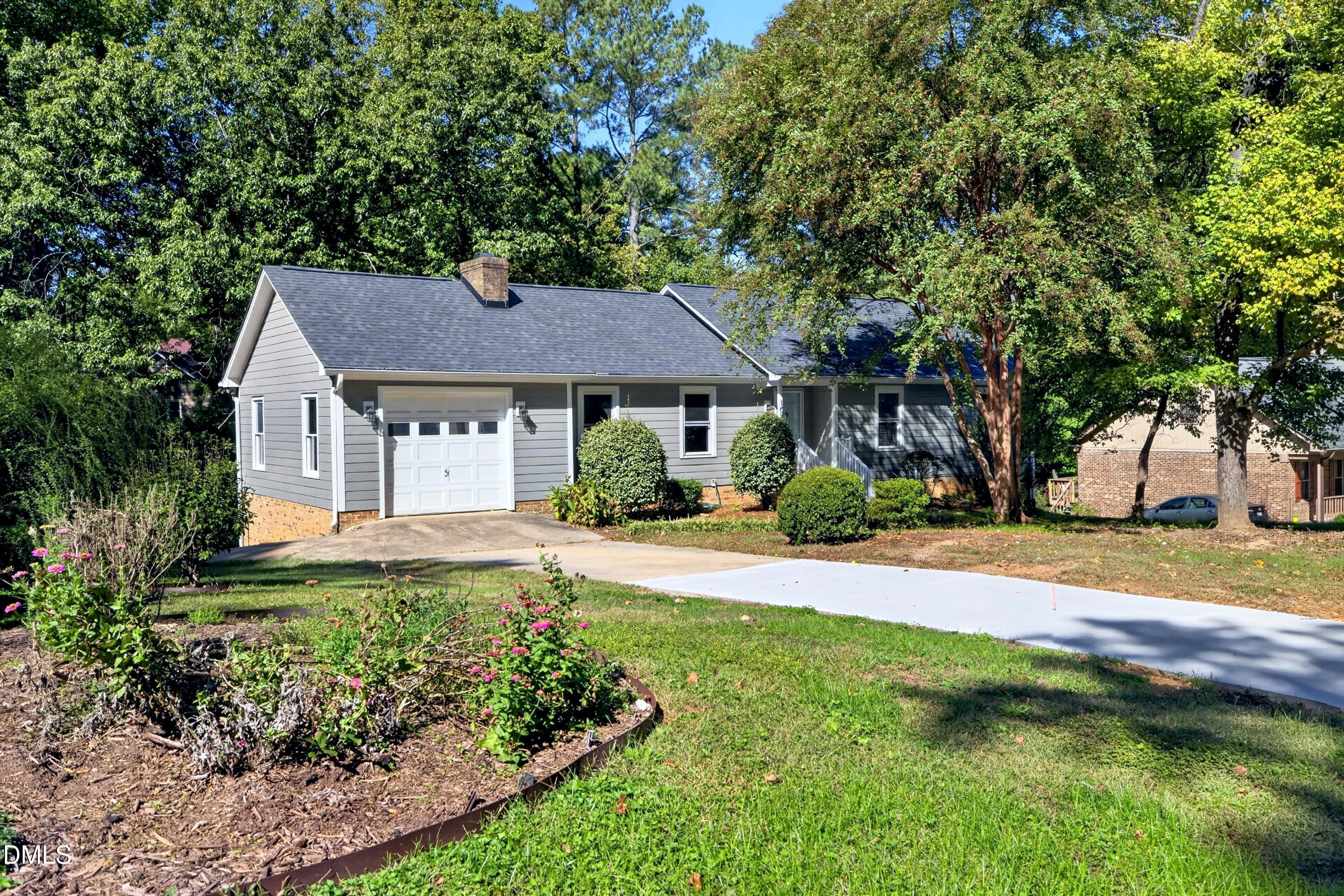 107 Whitehall Way Property Photo 42