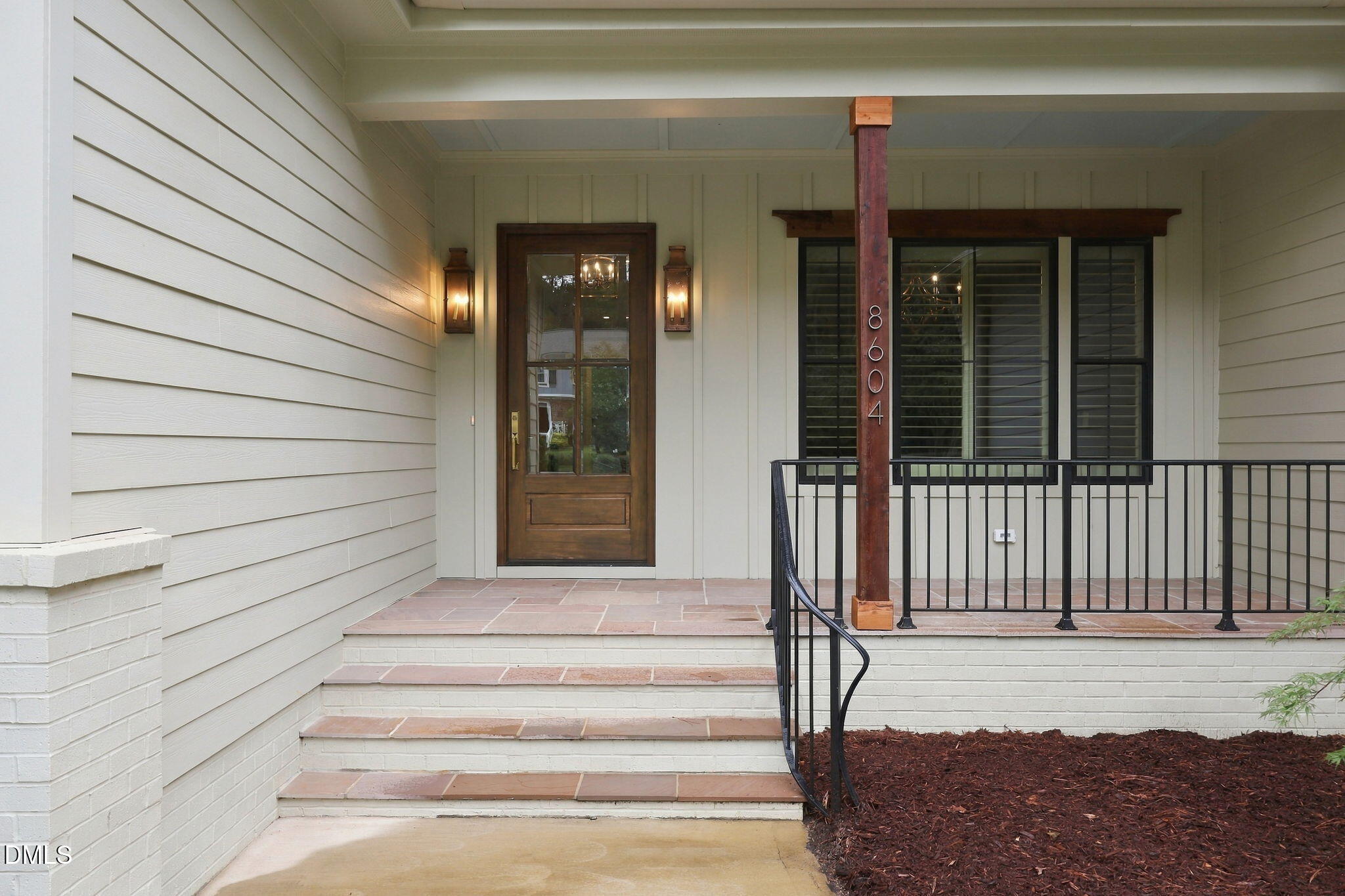 8604 Windjammer Drive Property Photo 6