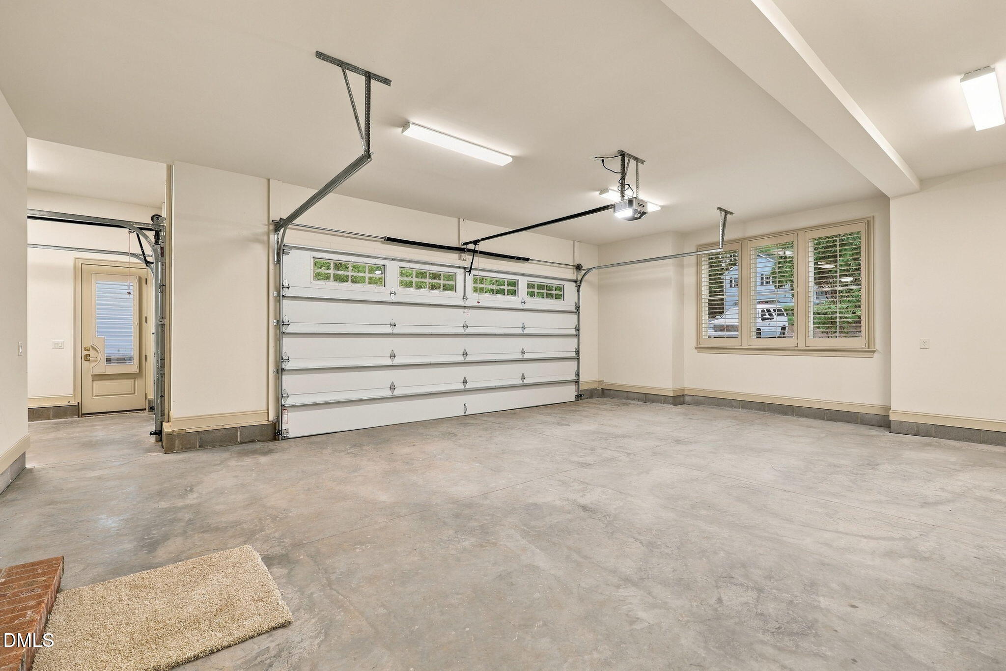 8604 Windjammer Drive Property Photo 46