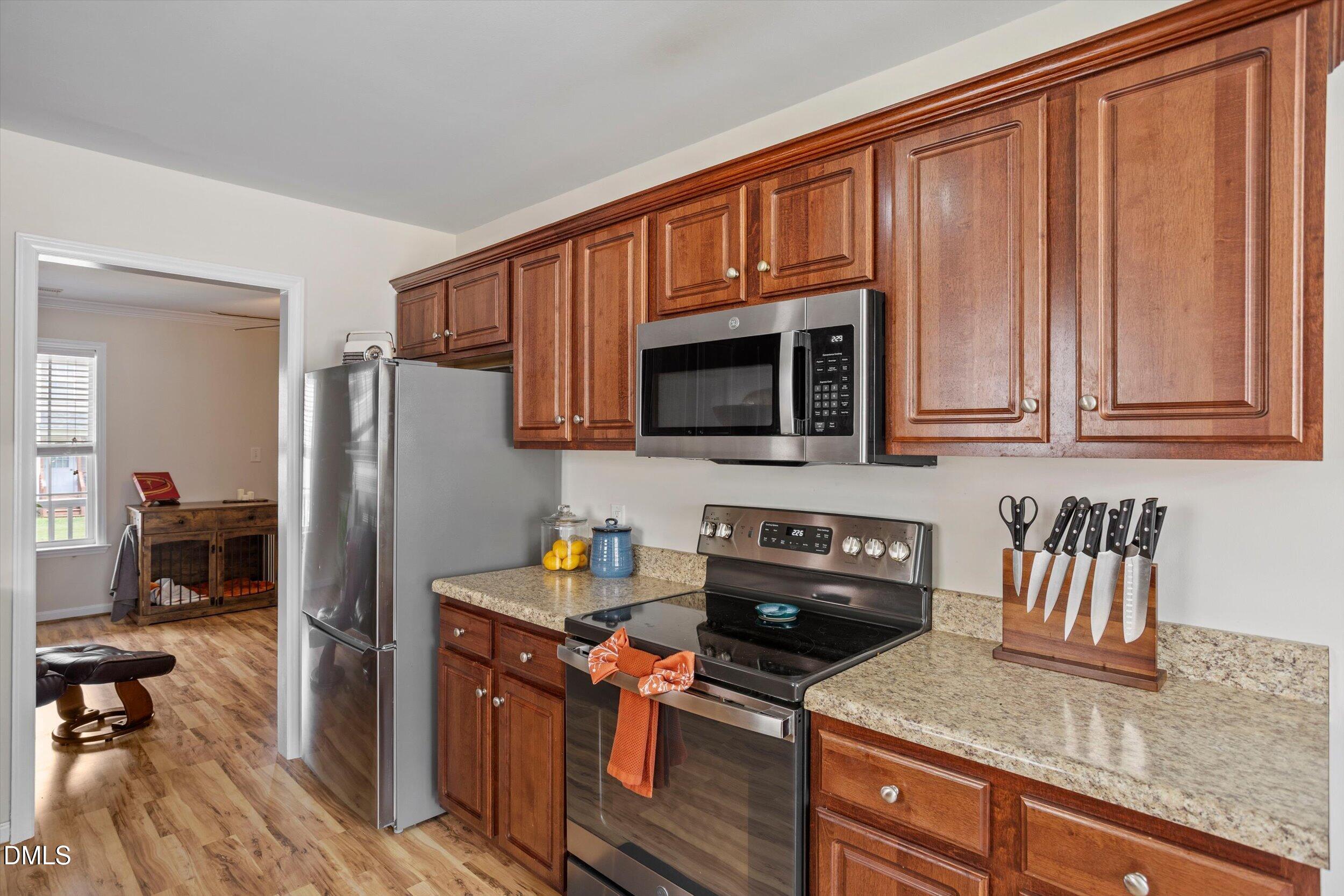 113 Gatwick Court Property Photo 19