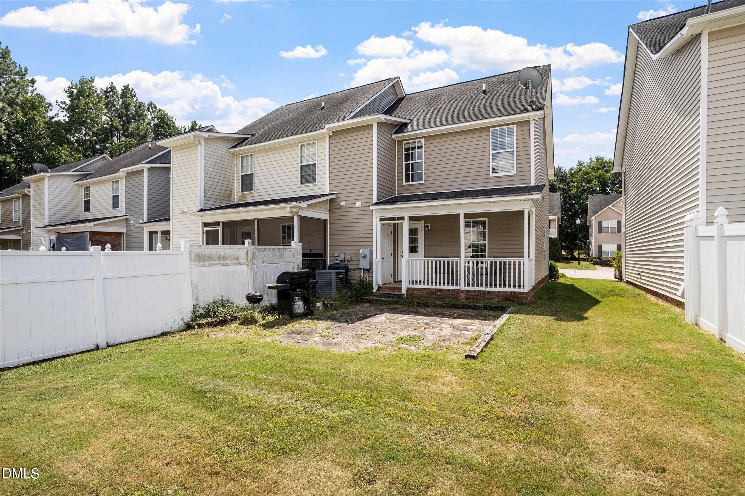 113 Gatwick Court Property Photo 31