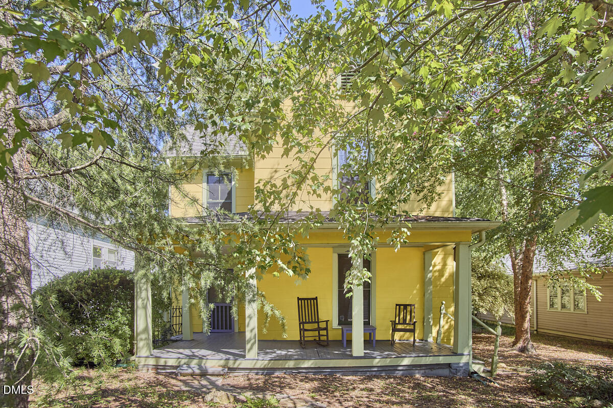 713 Arnette Avenue Property Photo 1