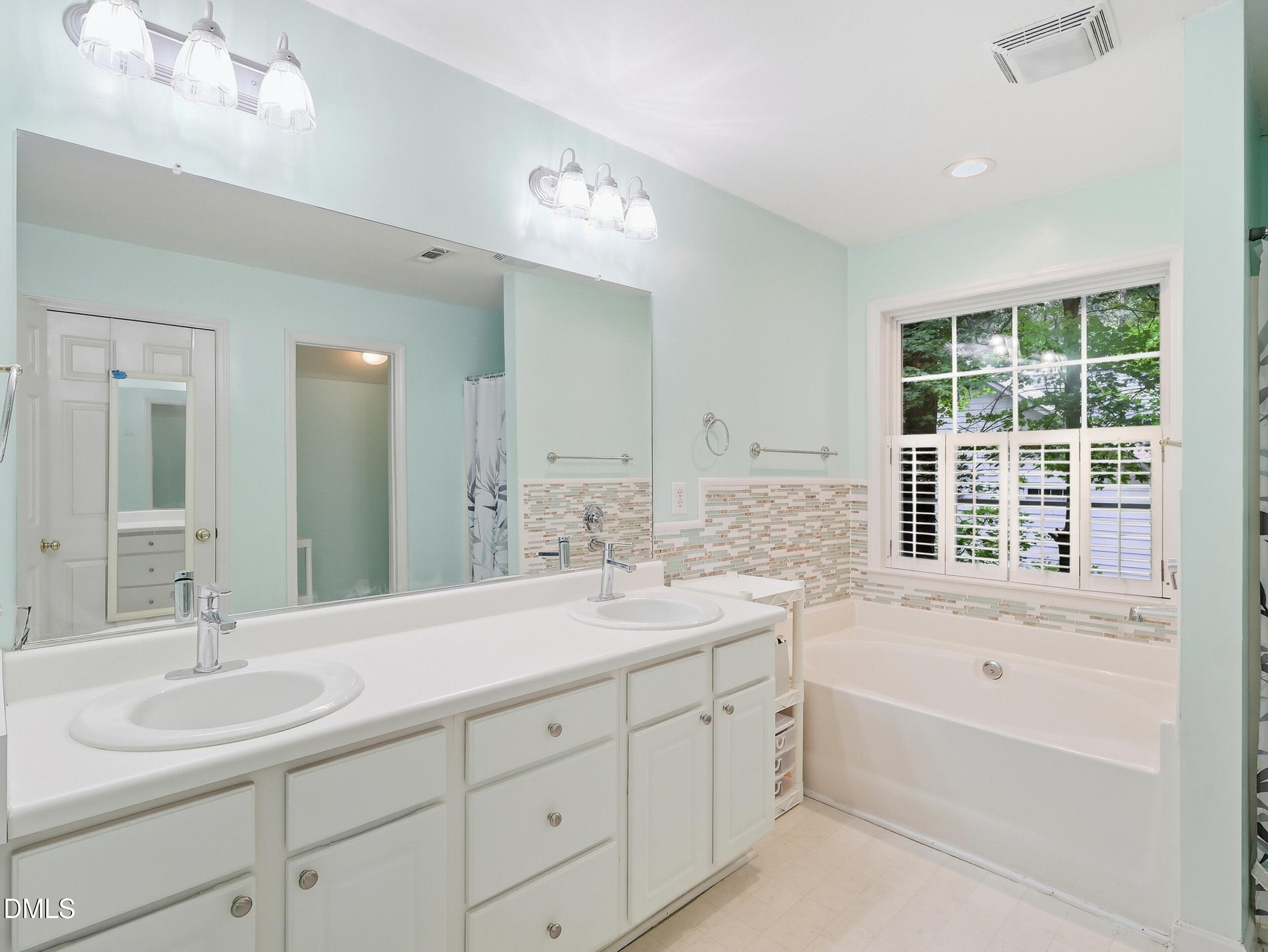 7024 Oviedo Drive Property Photo 15
