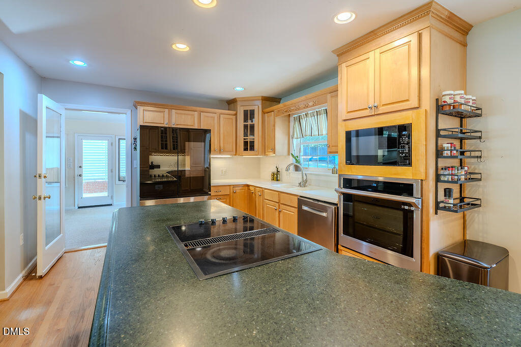 825 Ralph Drive Property Photo 4