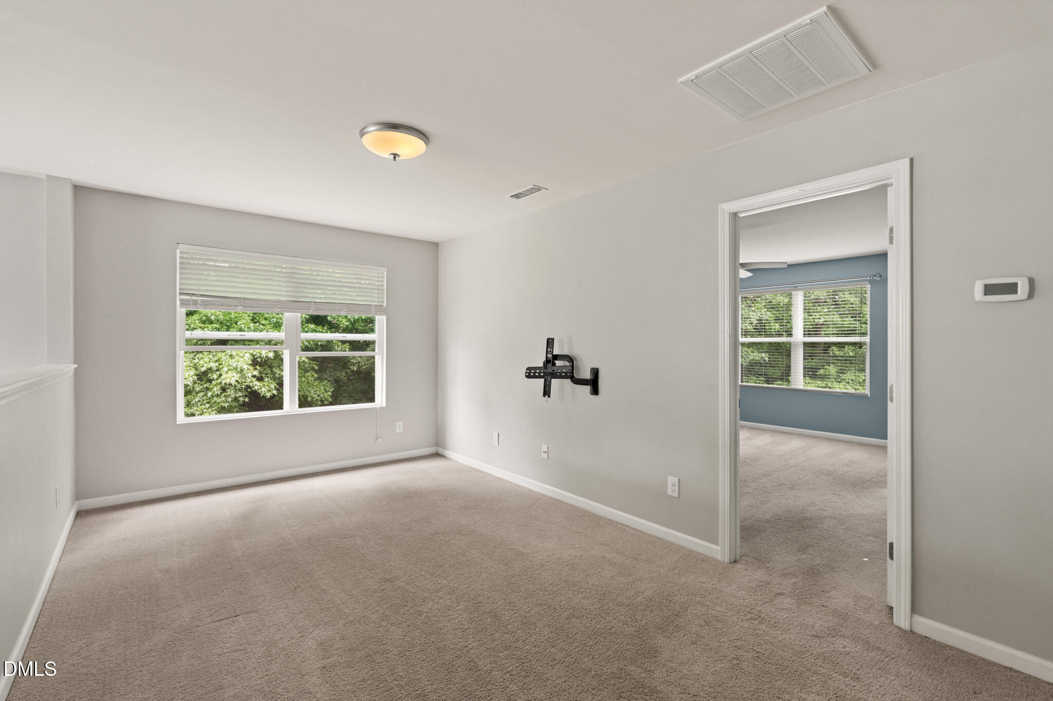 3964 White Kestrel Drive Property Photo 17