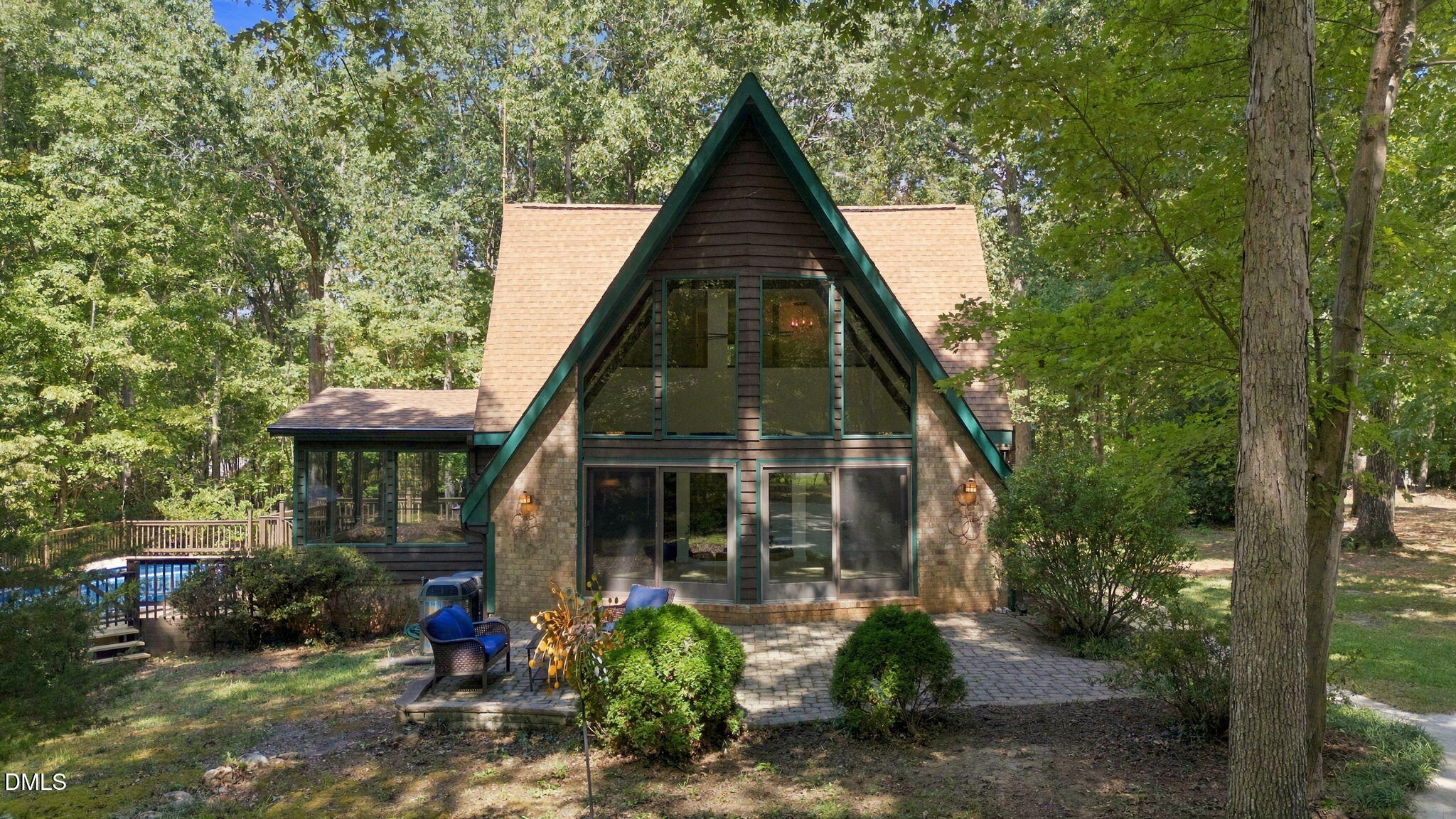 1121 Rollins Mill Road Property Photo 2
