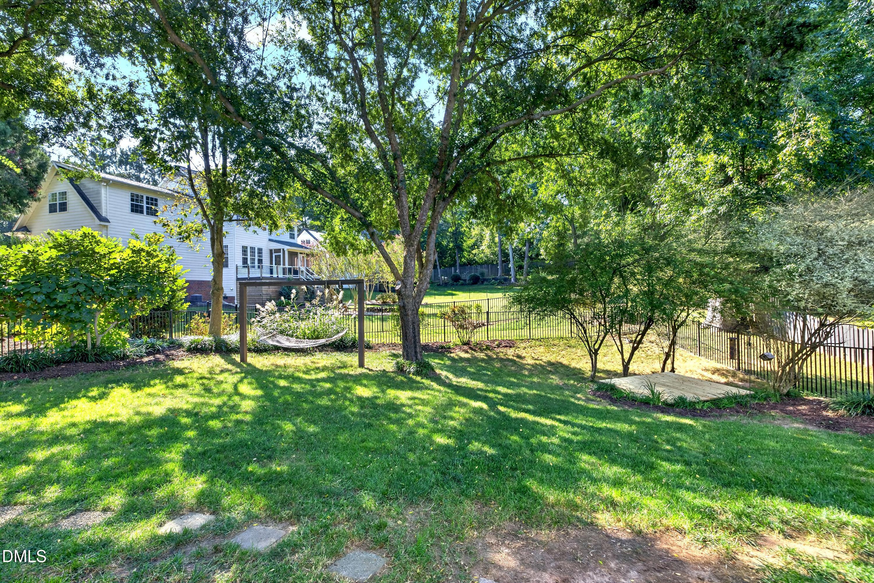 105 Crossway Lane Property Photo 53