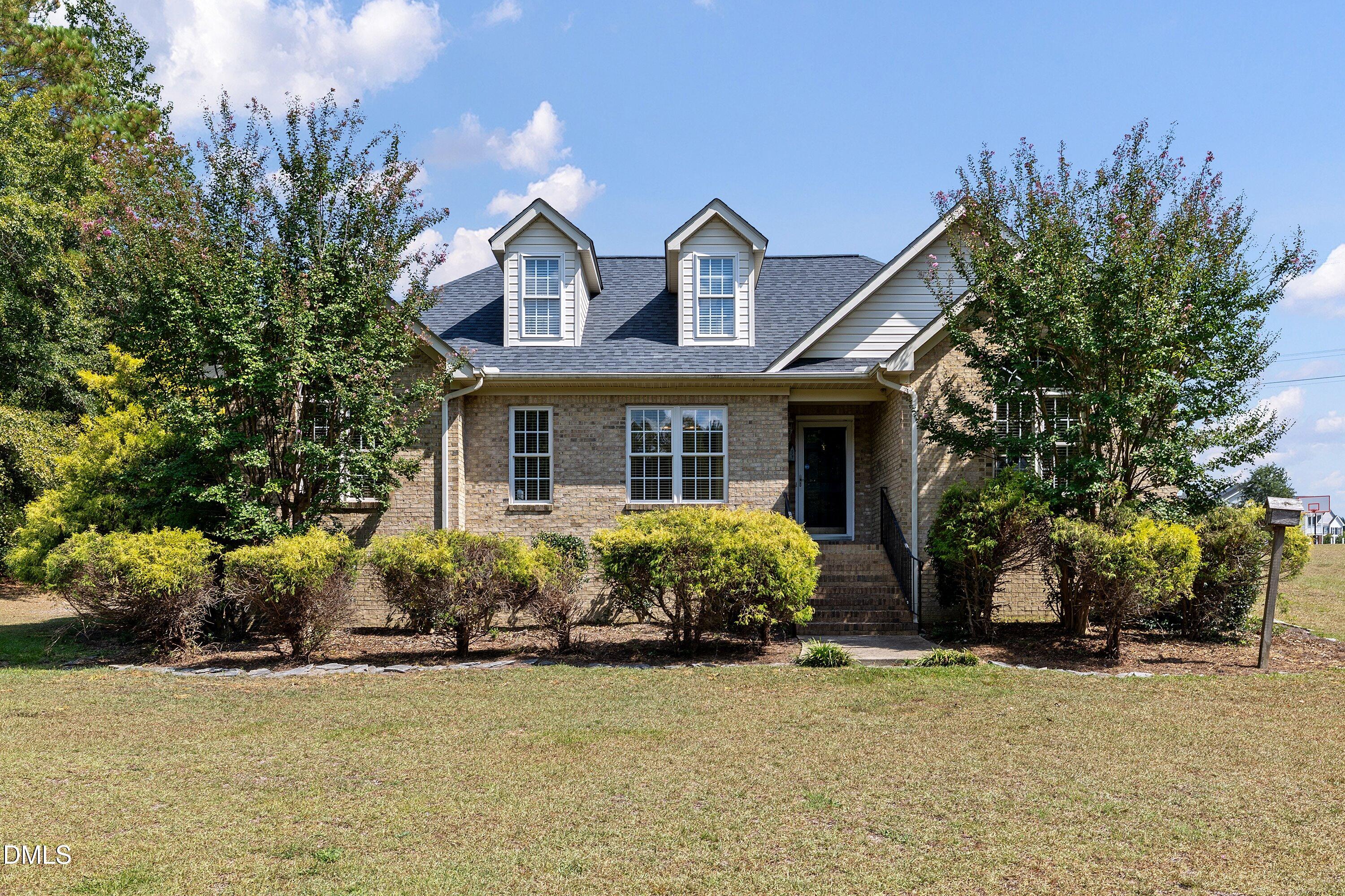 315 Everland Parkway Property Photo 1