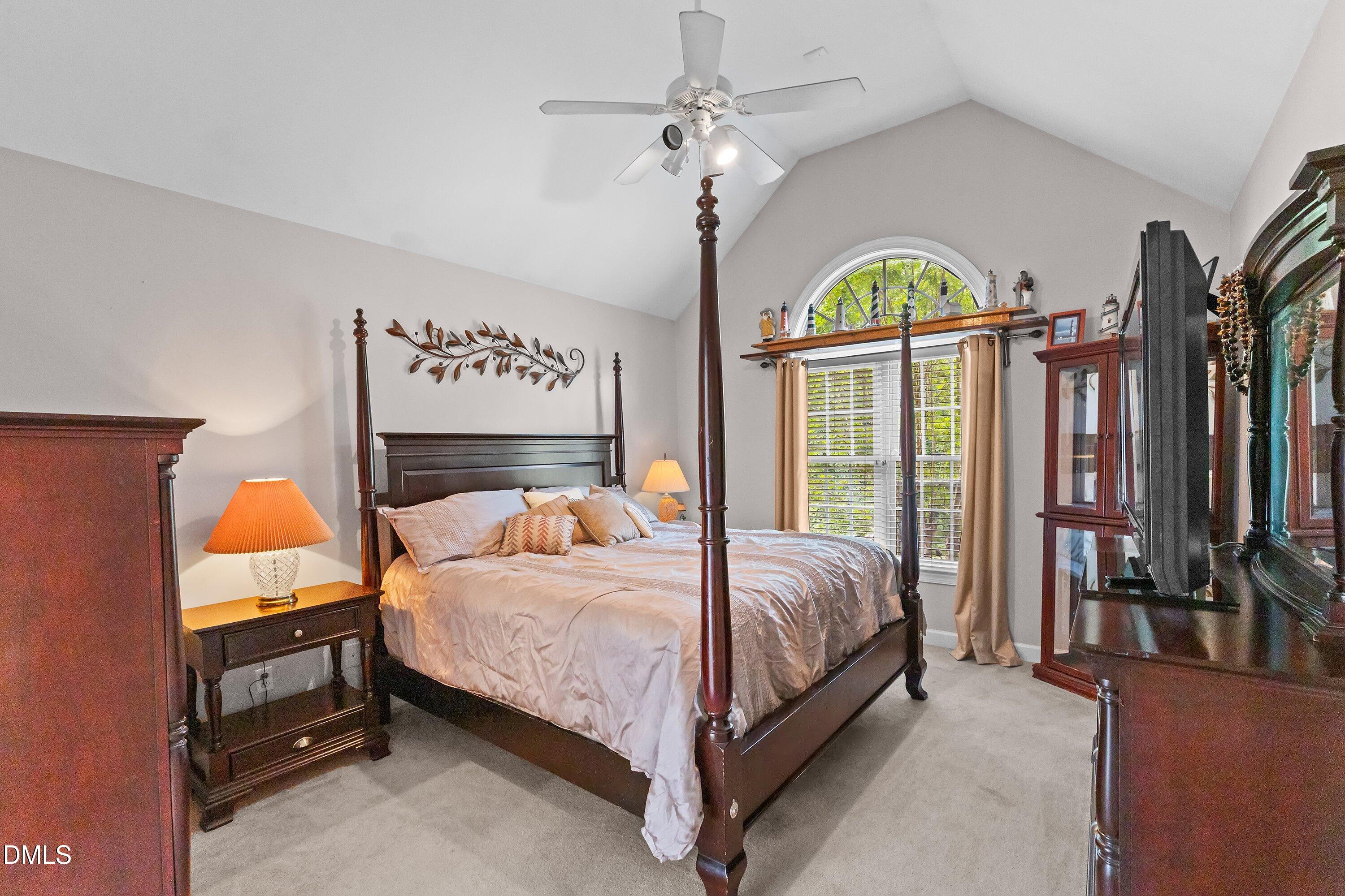 315 Everland Parkway Property Photo 16