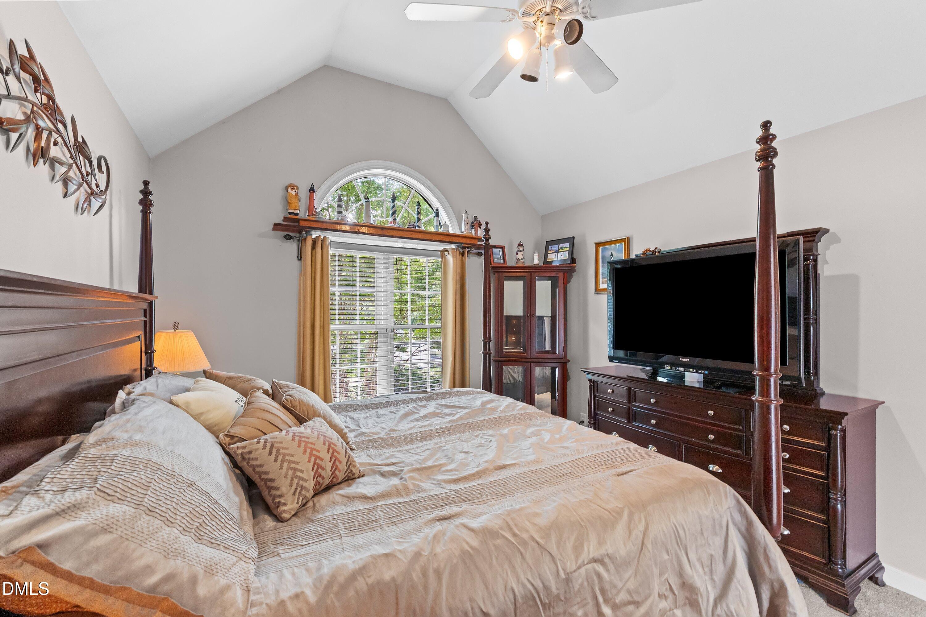 315 Everland Parkway Property Photo 17
