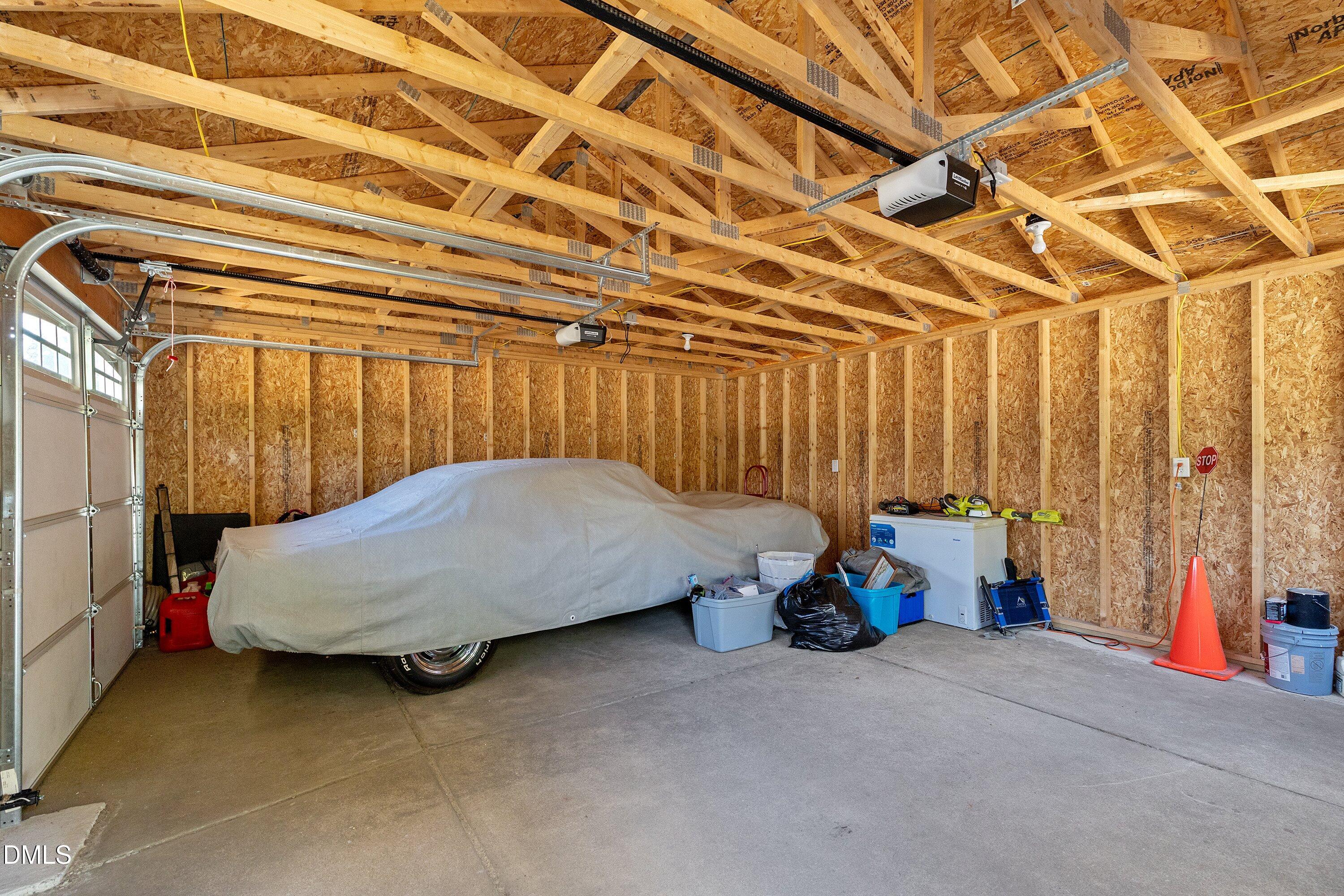 315 Everland Parkway Property Photo 27