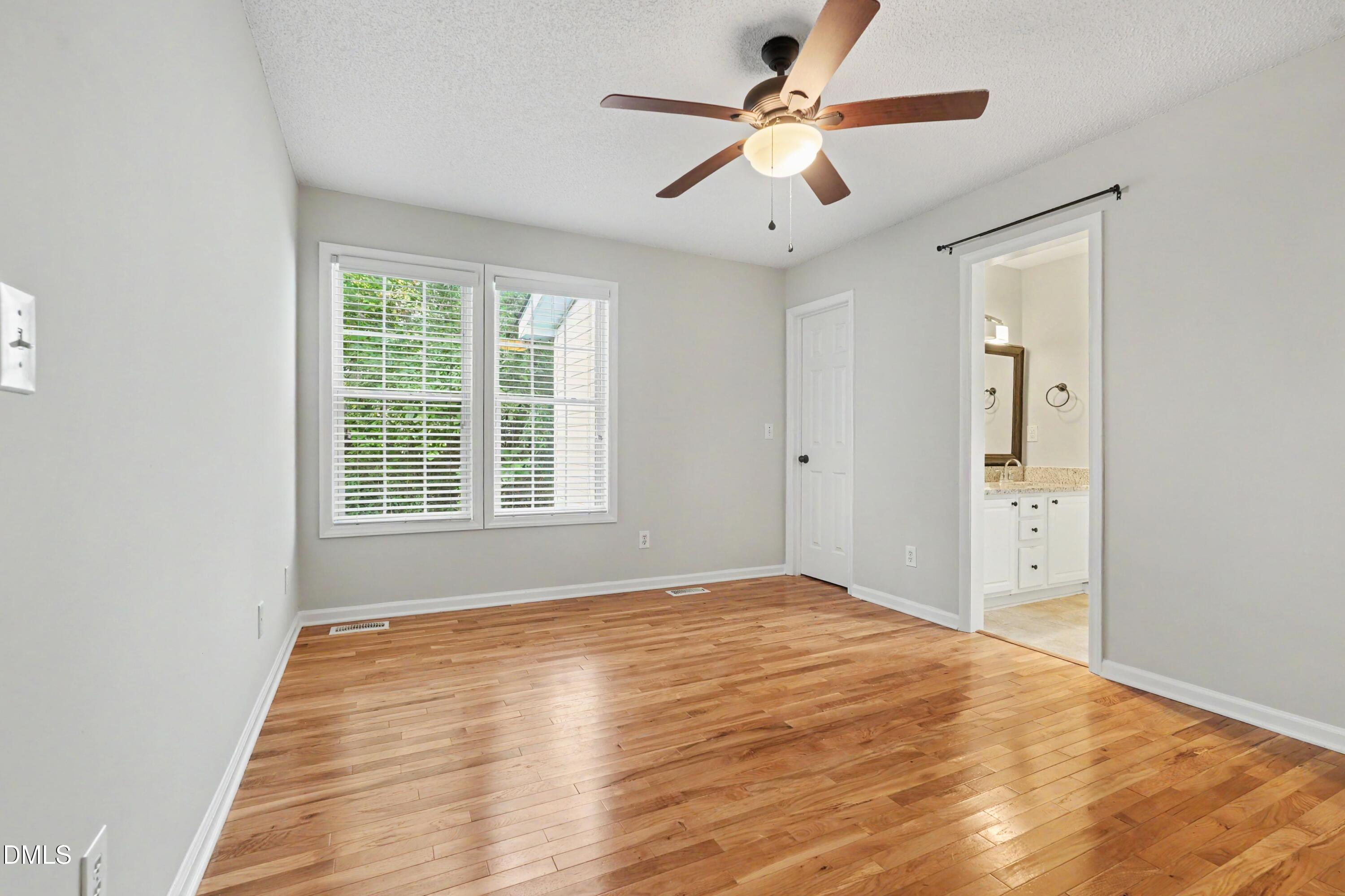 2416 Kingsboro Road Property Photo 16
