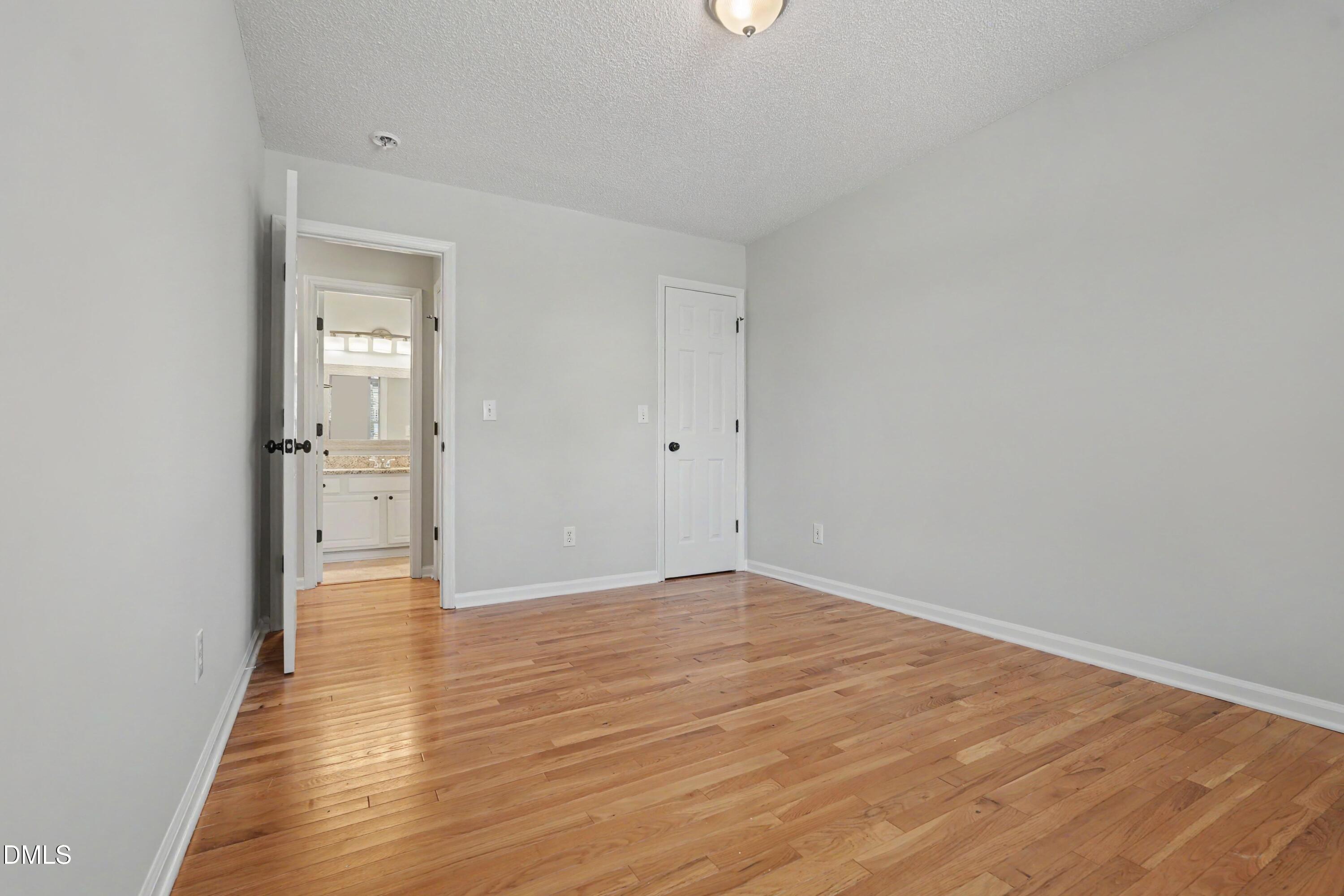 2416 Kingsboro Road Property Photo 17