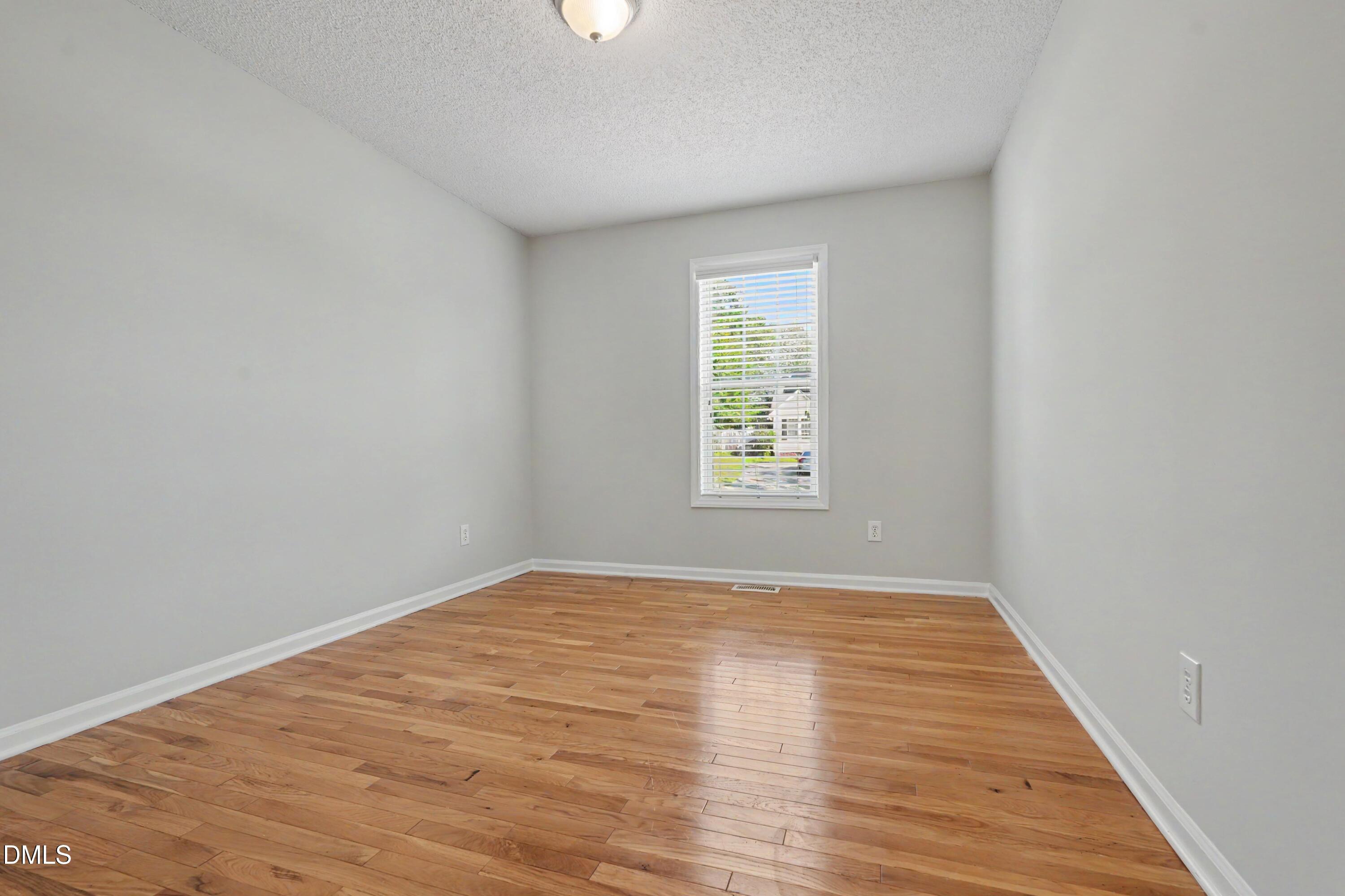 2416 Kingsboro Road Property Photo 19