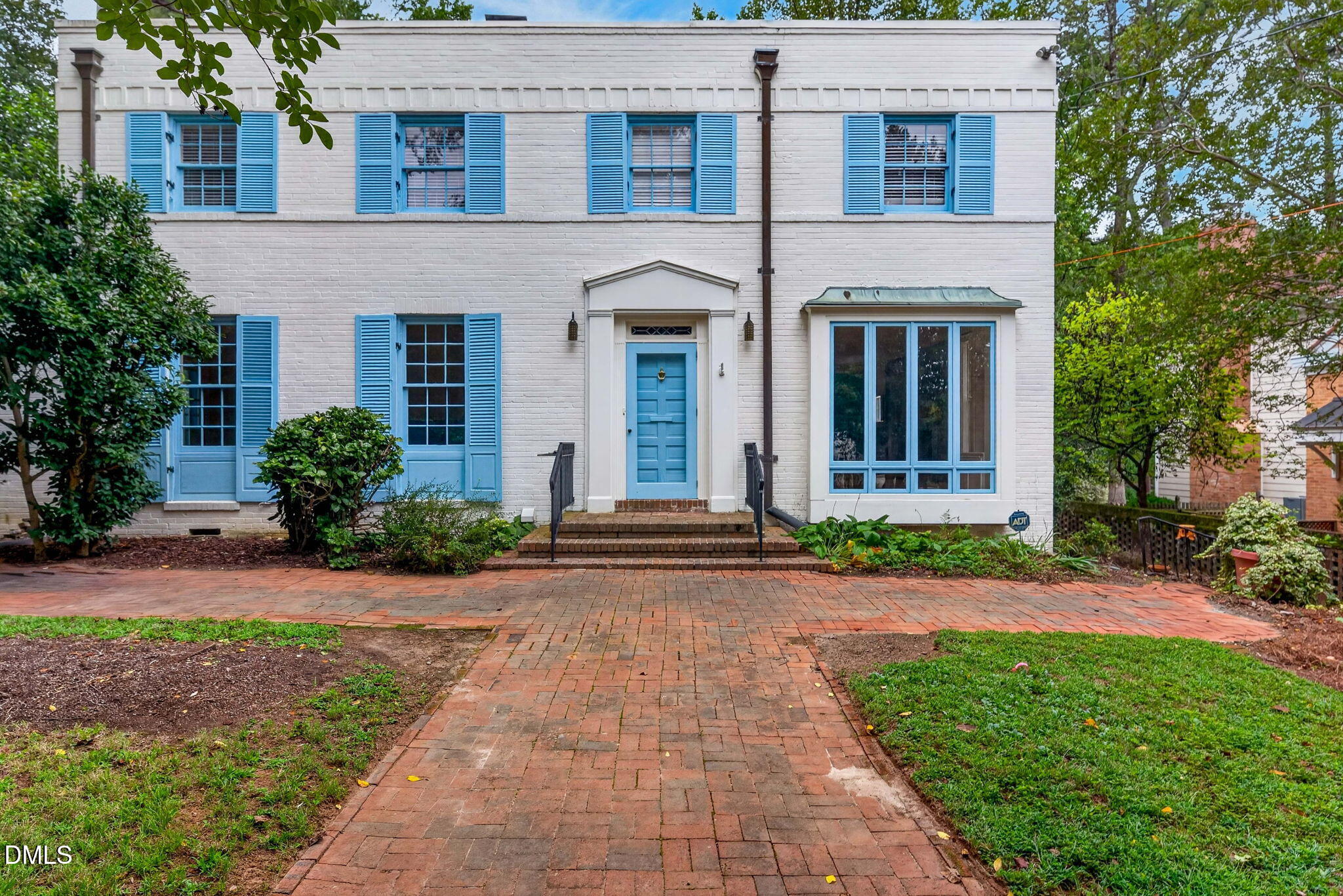 2625 Dover Road Property Photo 1