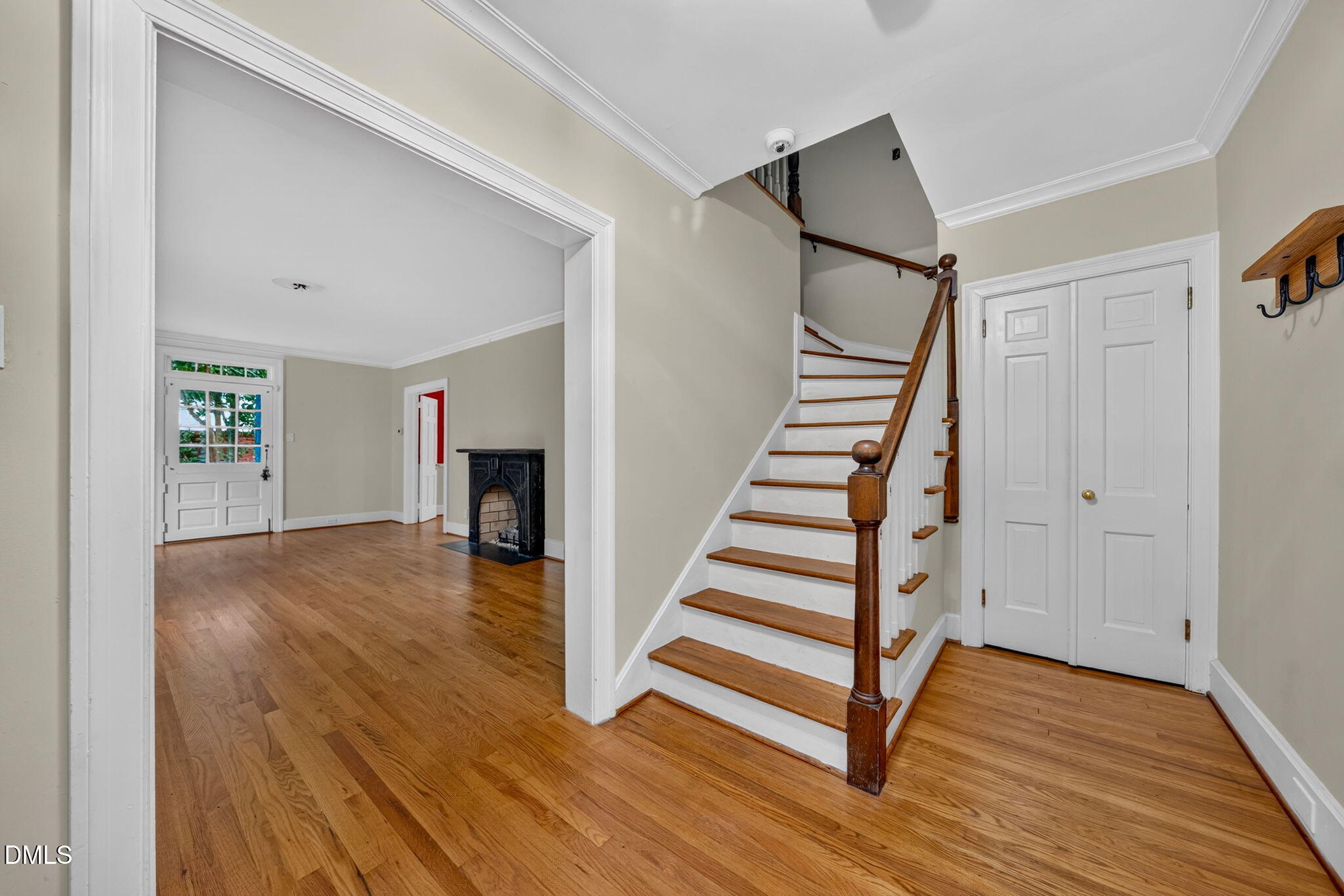 2625 Dover Road Property Photo 3